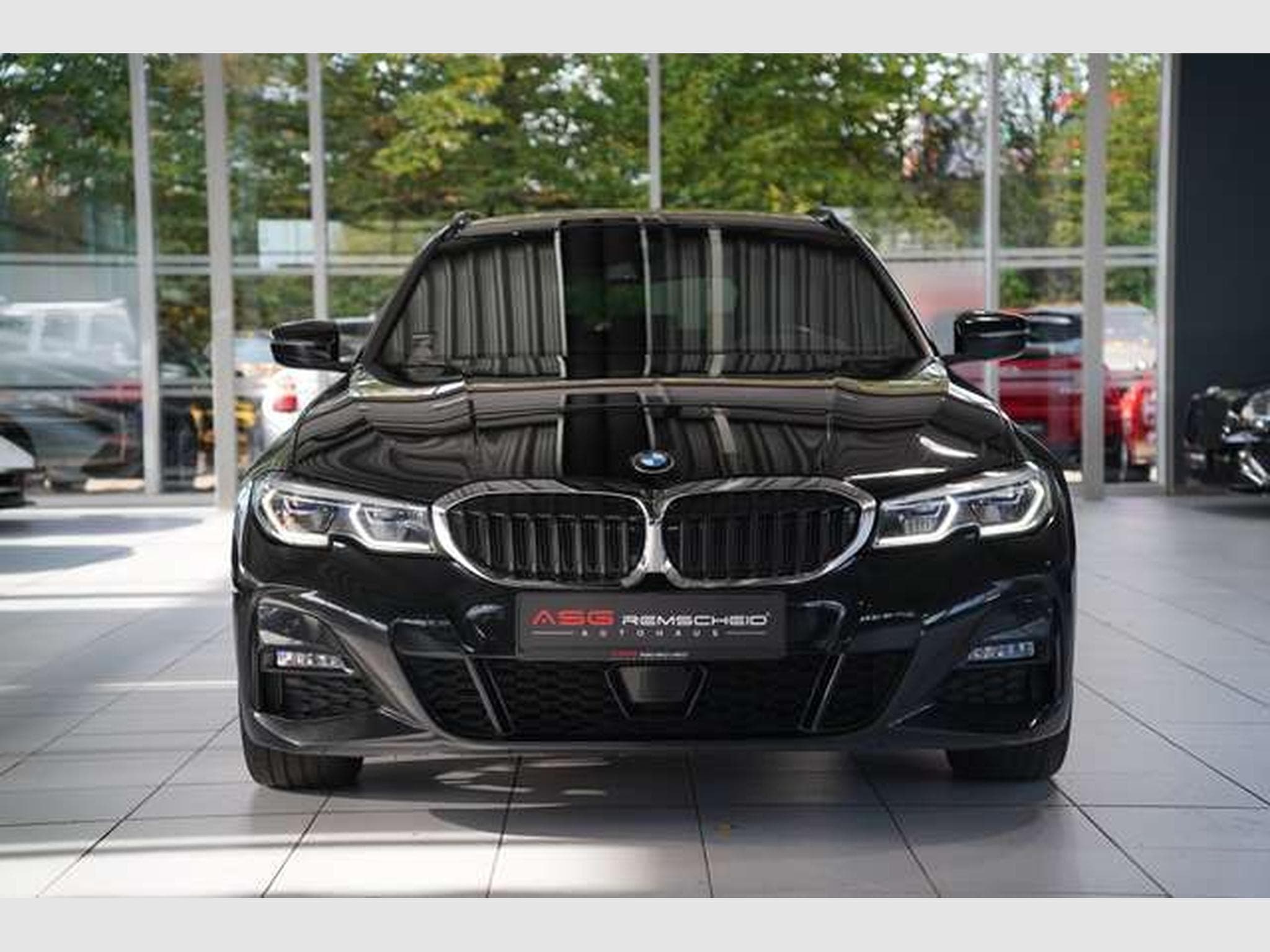 BMW 320 d Touring M Sportpaket *ACC*Pano*LiveCockpit (2021) - Foto 2