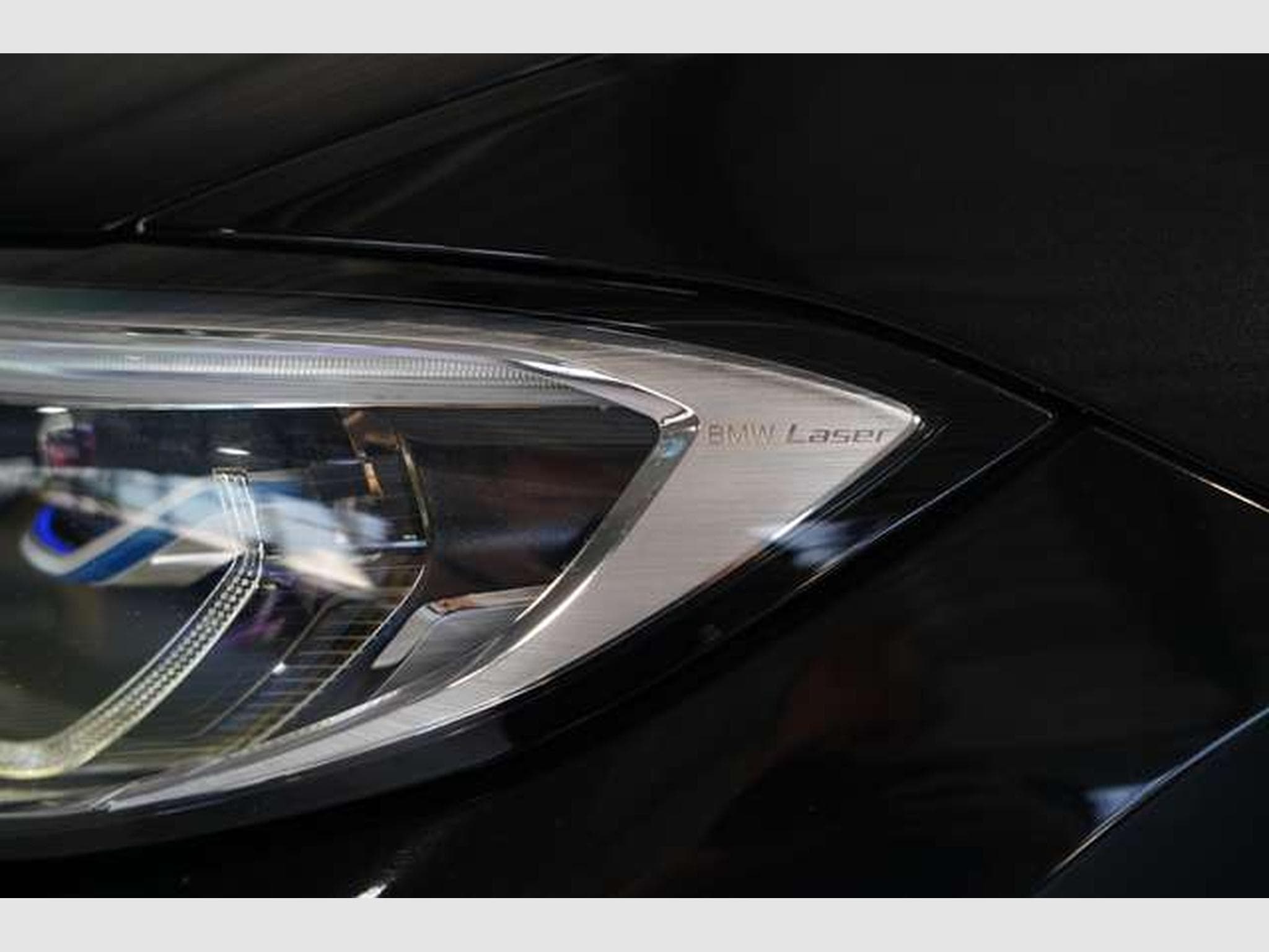 BMW 320 d Touring M Sportpaket *ACC*Pano*LiveCockpit (2021) - Foto 6
