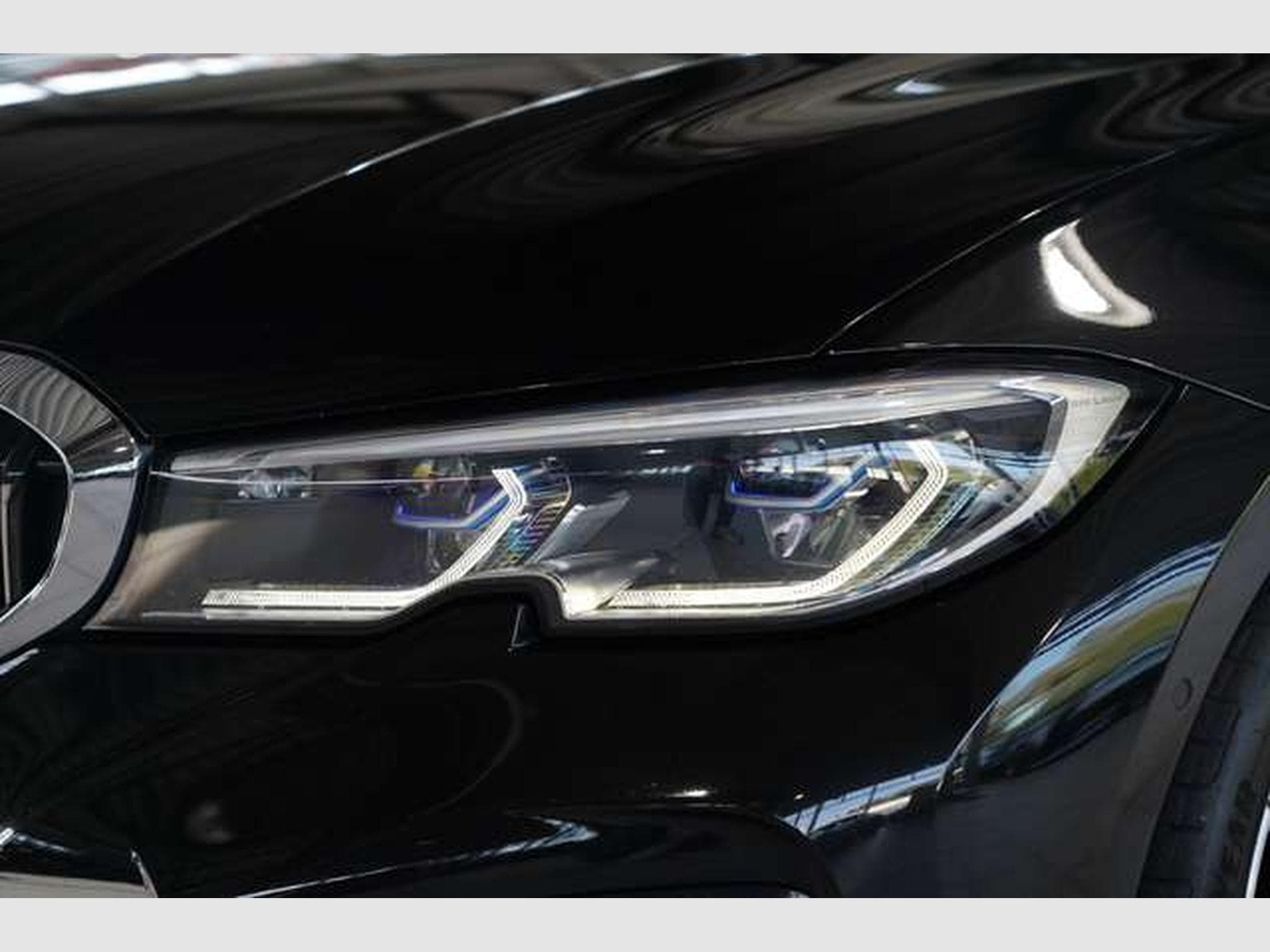 BMW 320 d Touring M Sportpaket *ACC*Pano*LiveCockpit (2021) - Foto 5