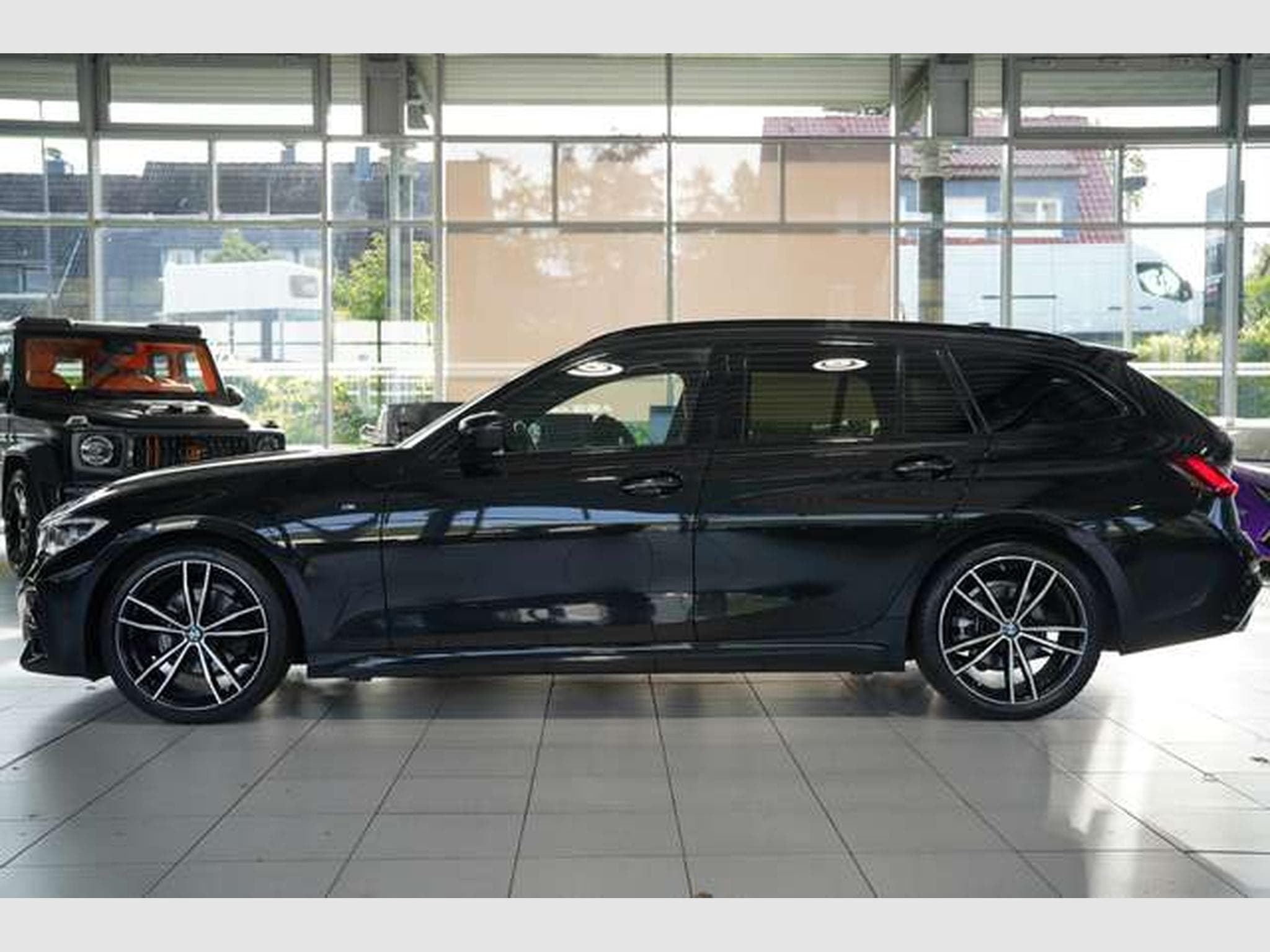 BMW 320 d Touring M Sportpaket *ACC*Pano*LiveCockpit (2021) - Foto 9