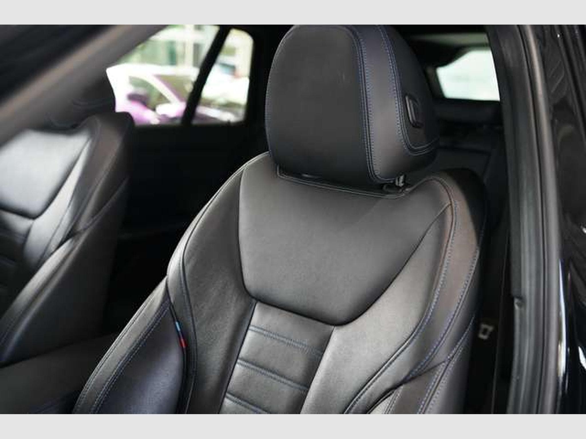 BMW 320 d Touring M Sportpaket *ACC*Pano*LiveCockpit (2021) - Foto 17