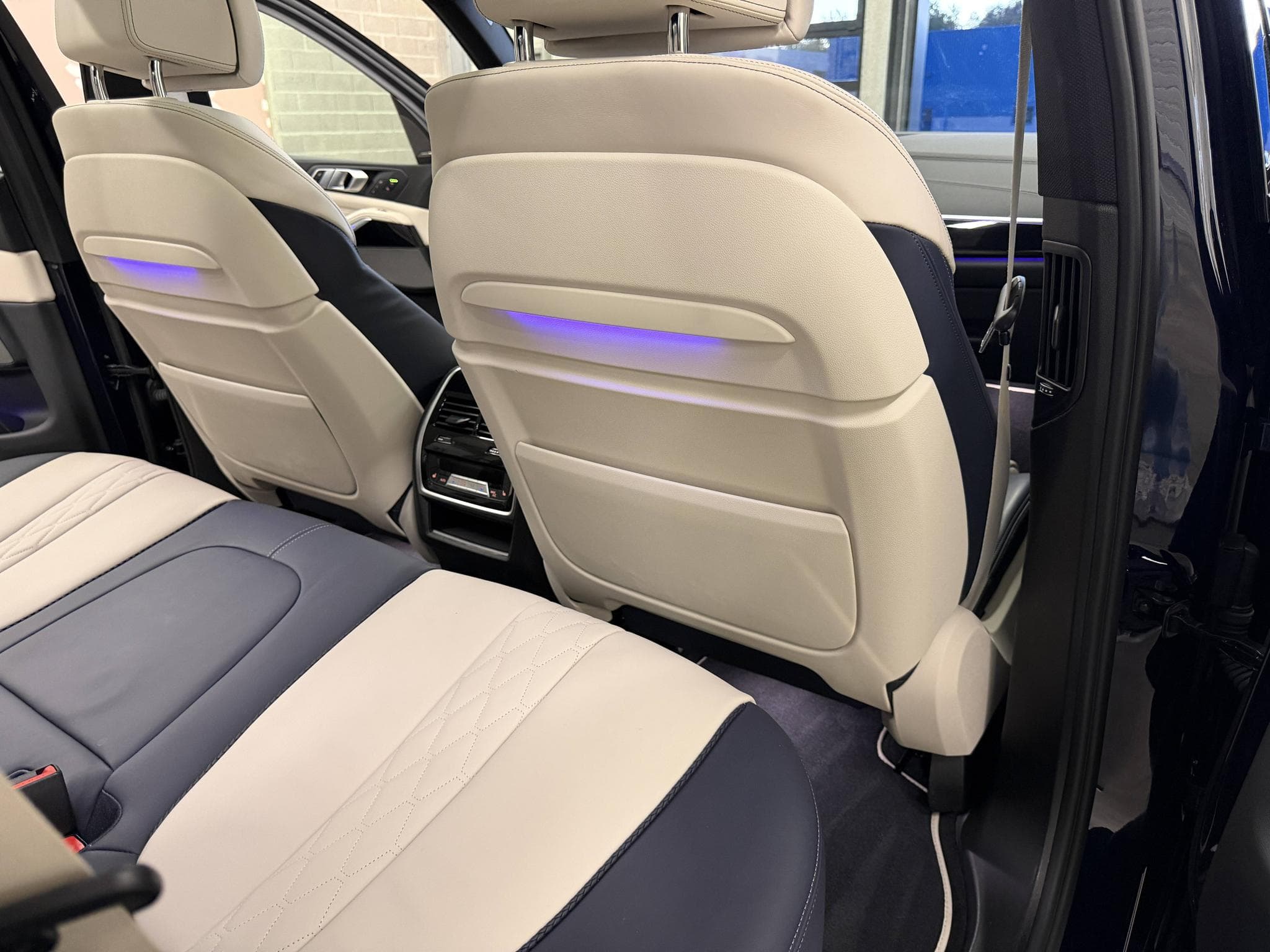 BMW X5 M50i 530ch / 1ère Main / TVA Récup / 30 330€ d'options / Nig (2019) - Photo 37