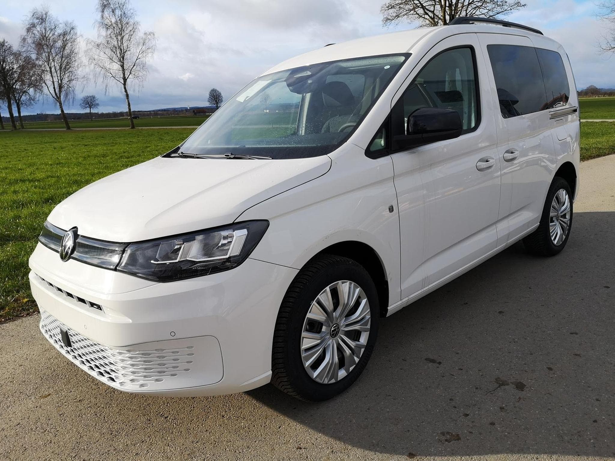 VW Caddy Basis (2026) - Photo 1