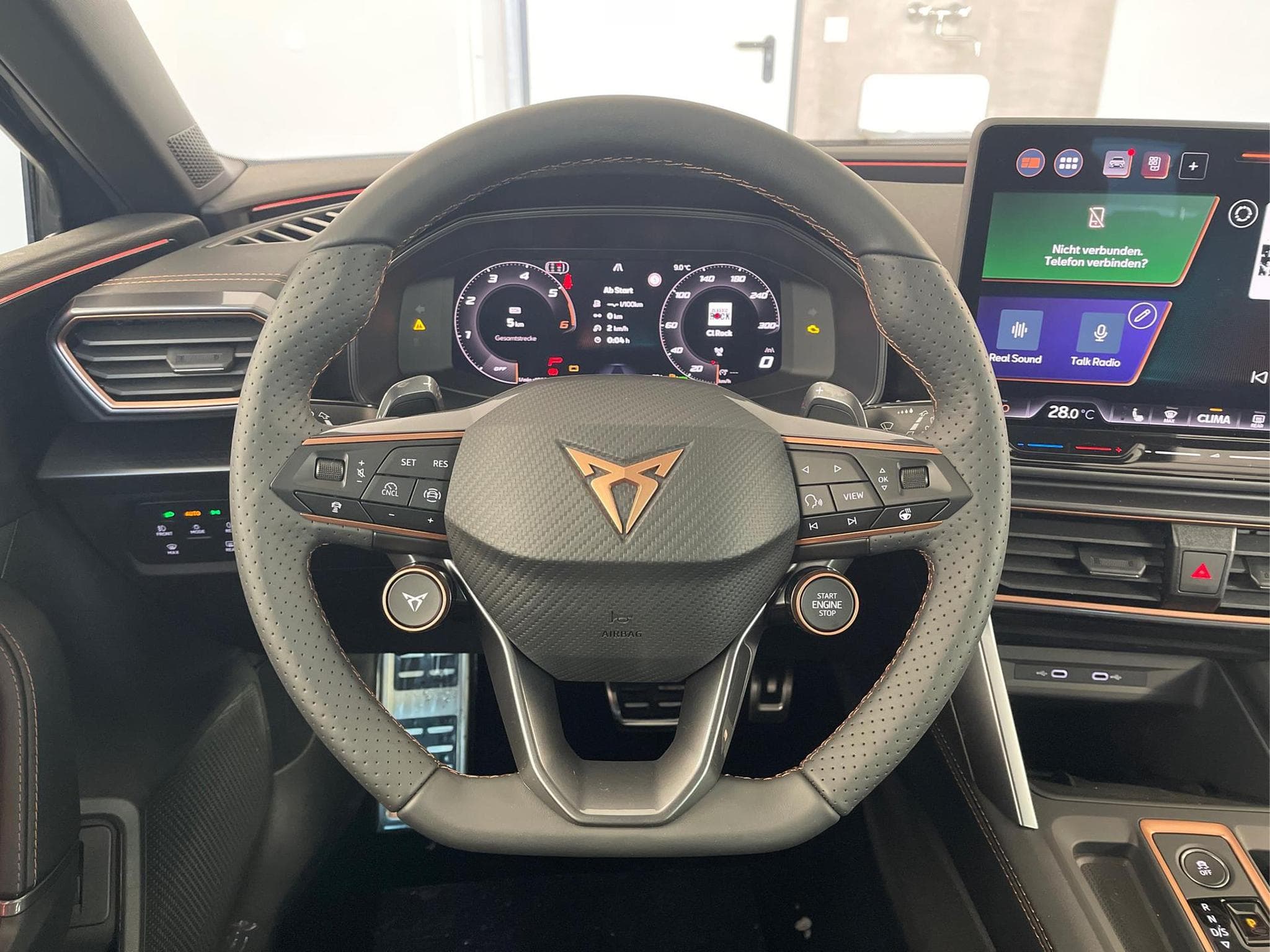 Cupra Leon ST (2026) - Photo 8