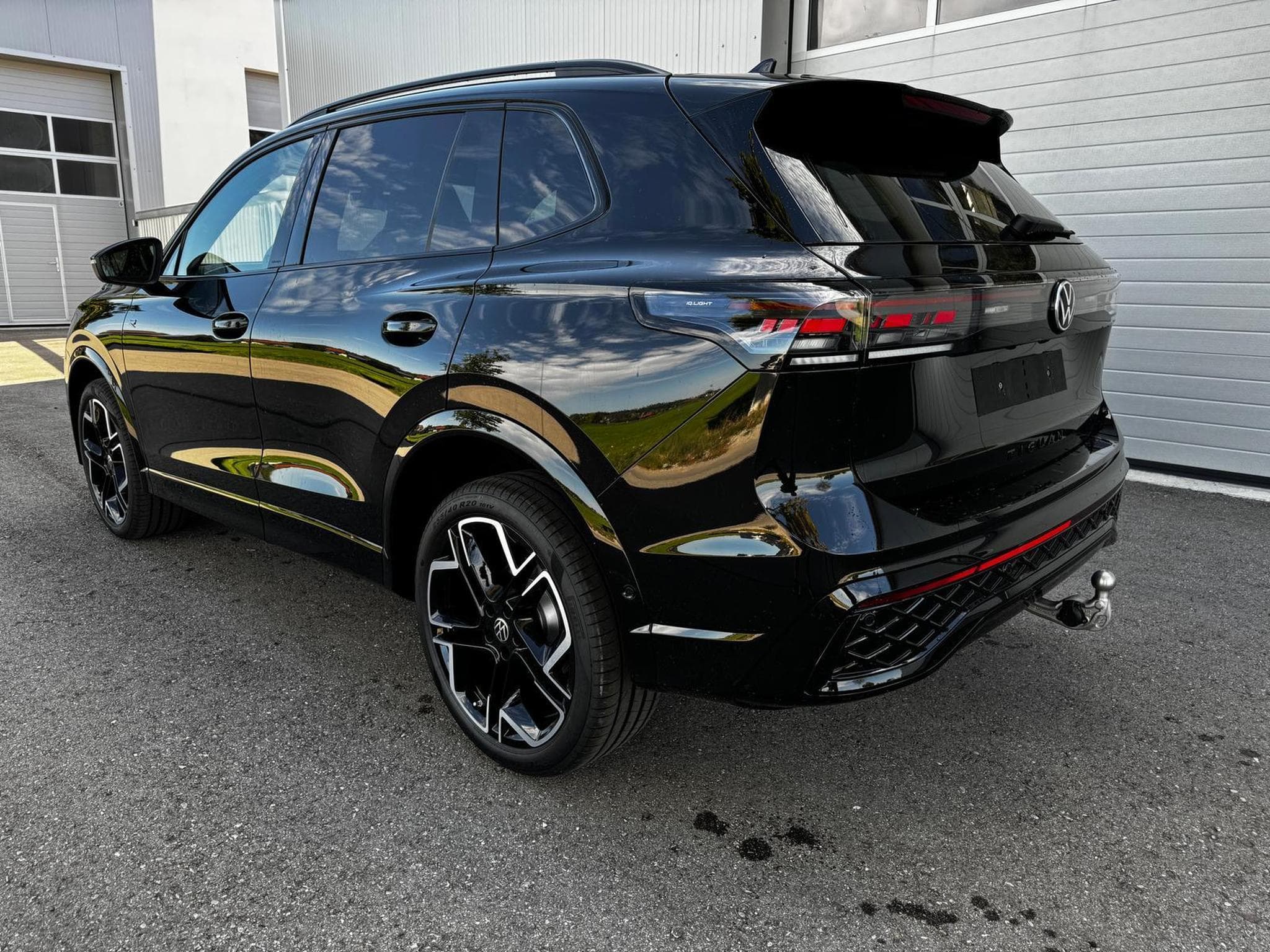 VW Tiguan 2.0 TDI 142 kW R-Line (2026) - Foto 3