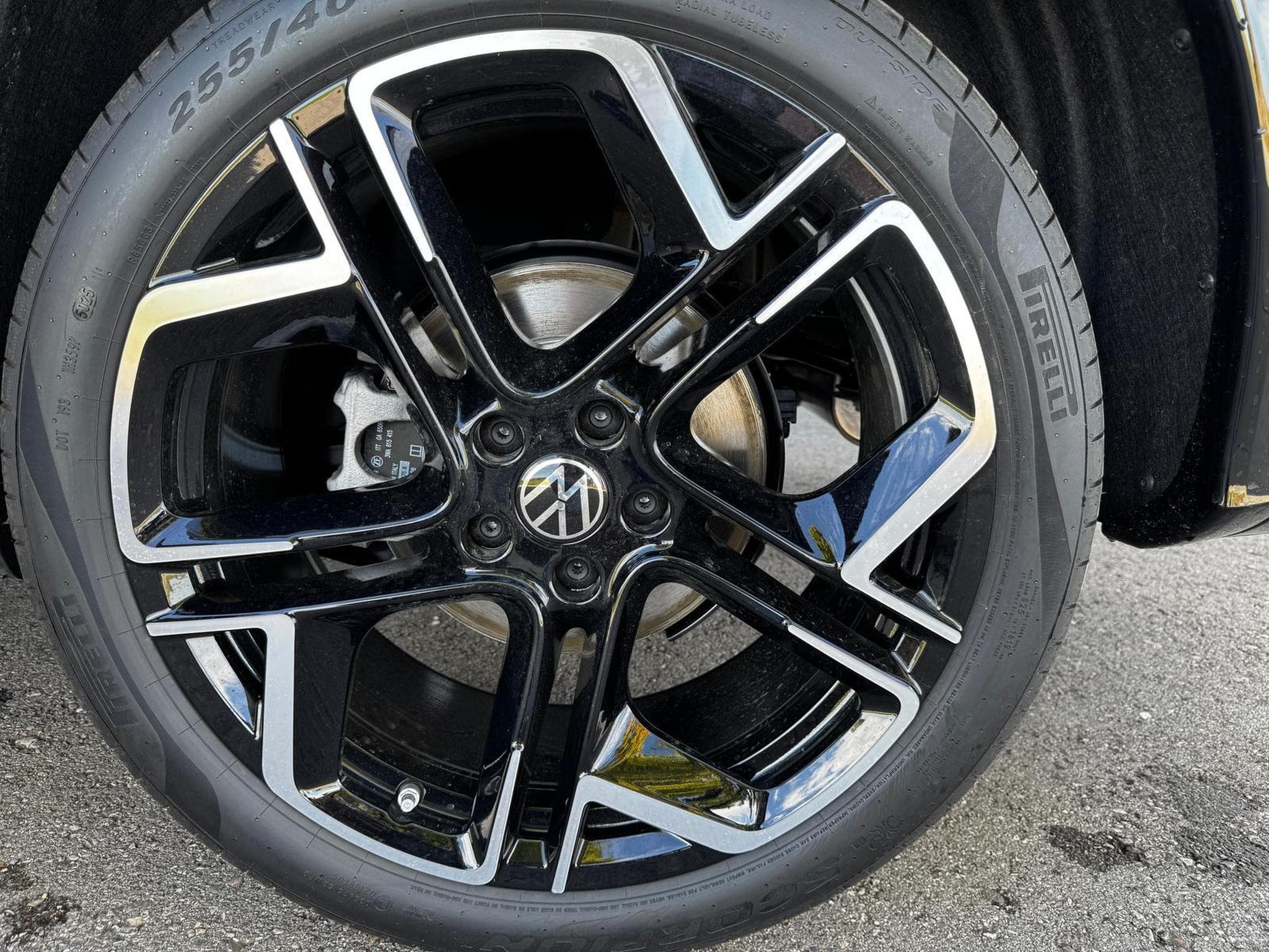 VW Tiguan 2.0 TDI 142 kW R-Line (2026) - Foto 4