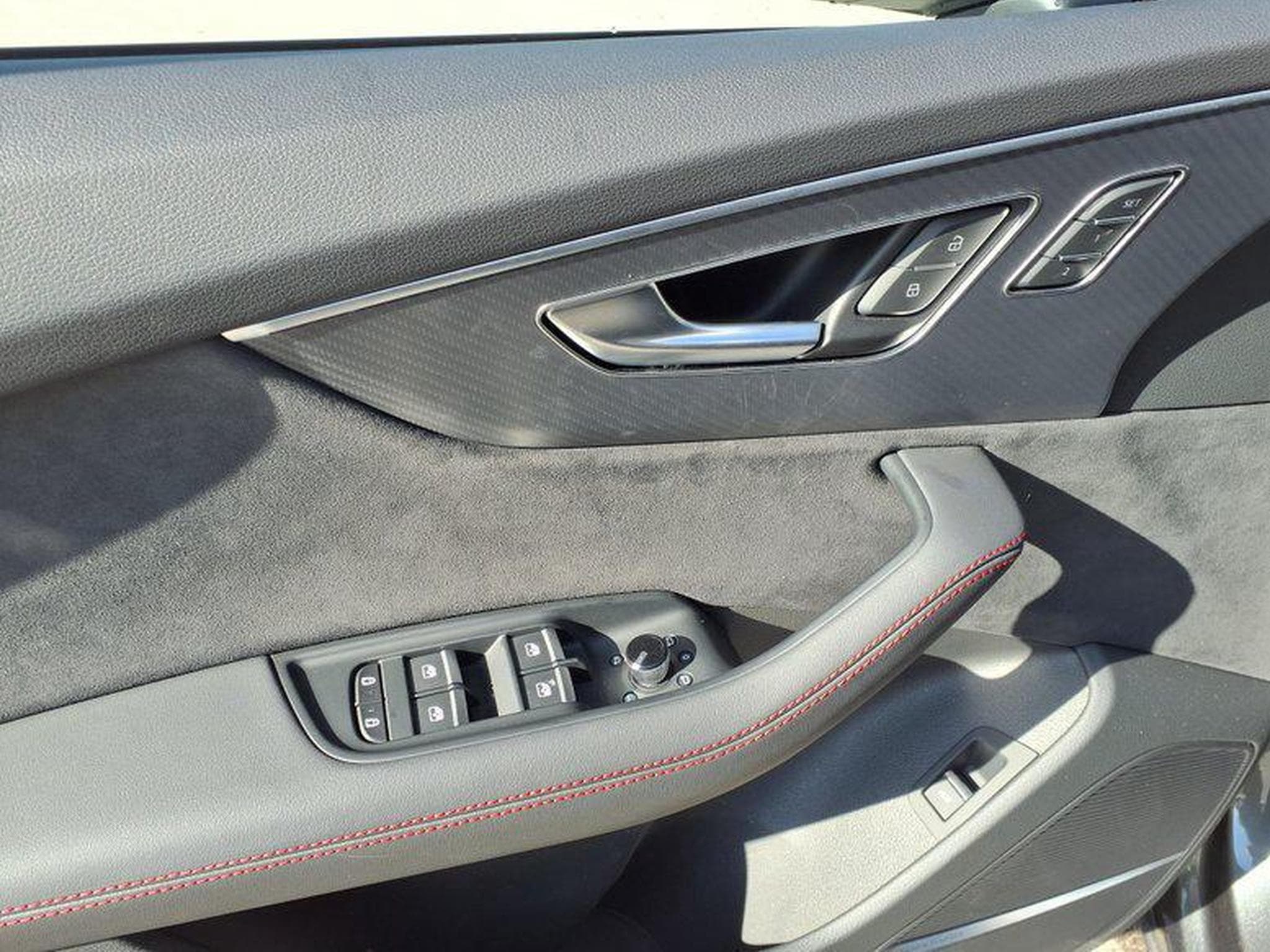 Audi Q7 S line business 3.0 TDI 8-Gang-Tiptronic quattro (2026) - Photo 5