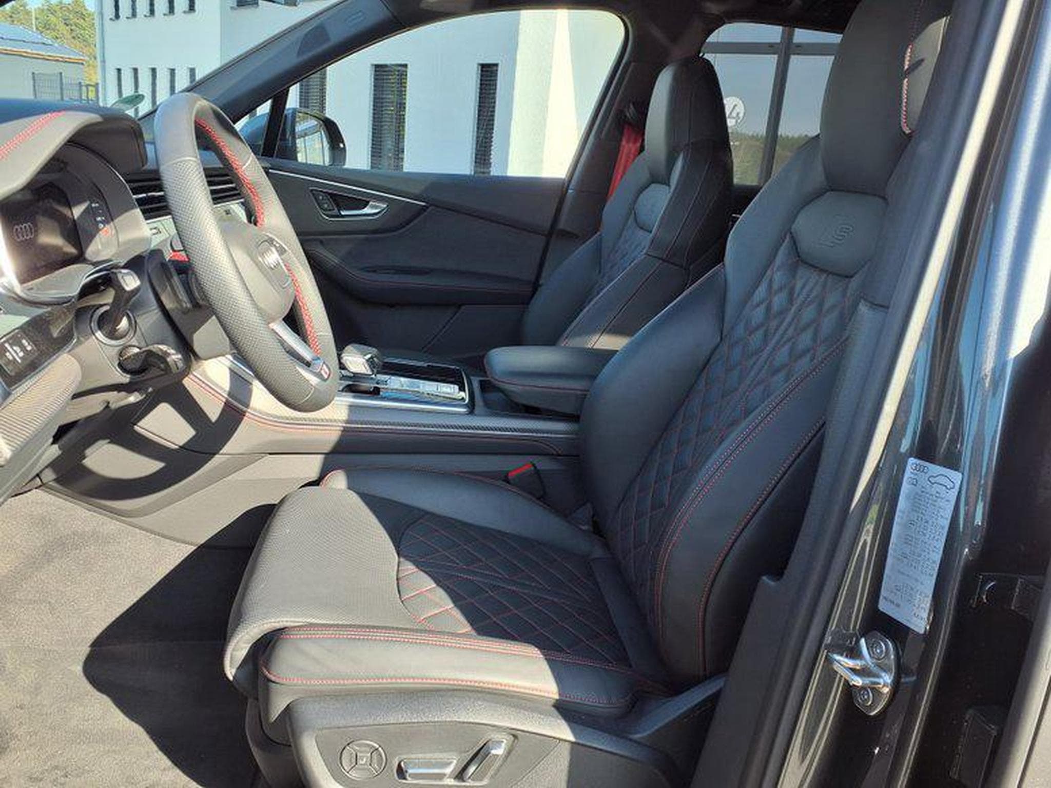 Audi Q7 S line business 3.0 TDI 8-Gang-Tiptronic quattro (2026) - Photo 7