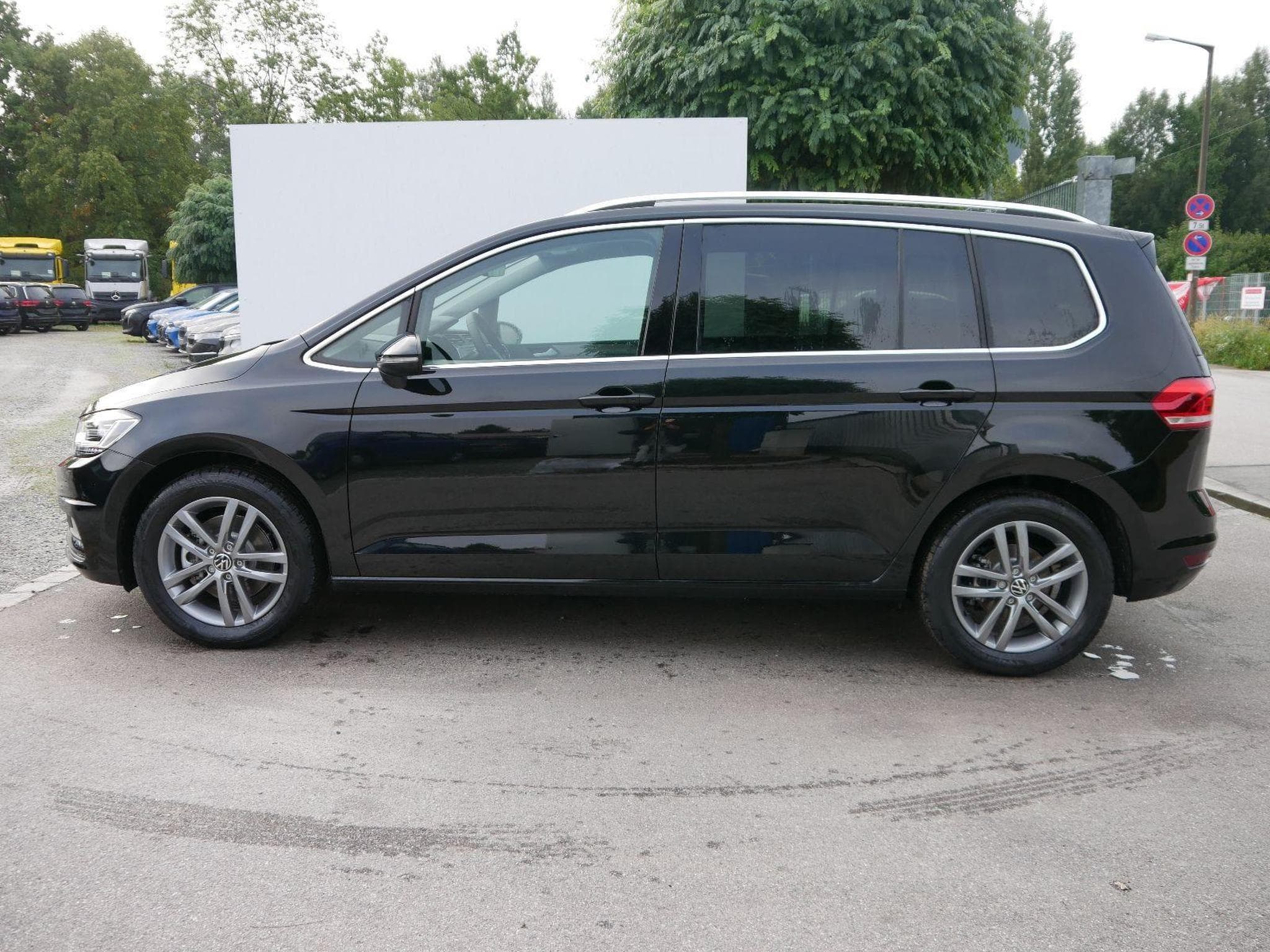 VW Touran Comfortline (2026) - Photo 4