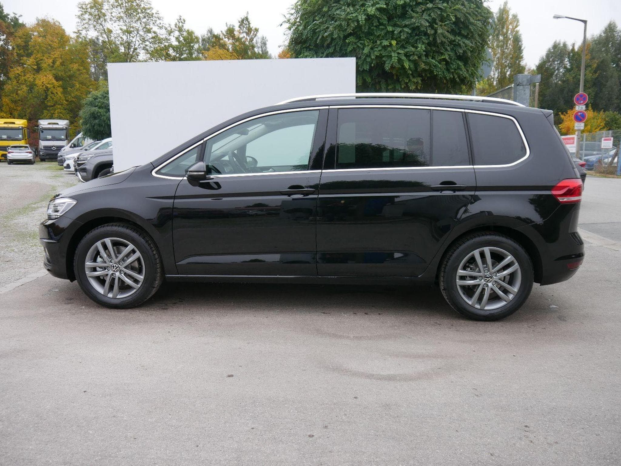 VW Touran Comfortline (2026) - Photo 4