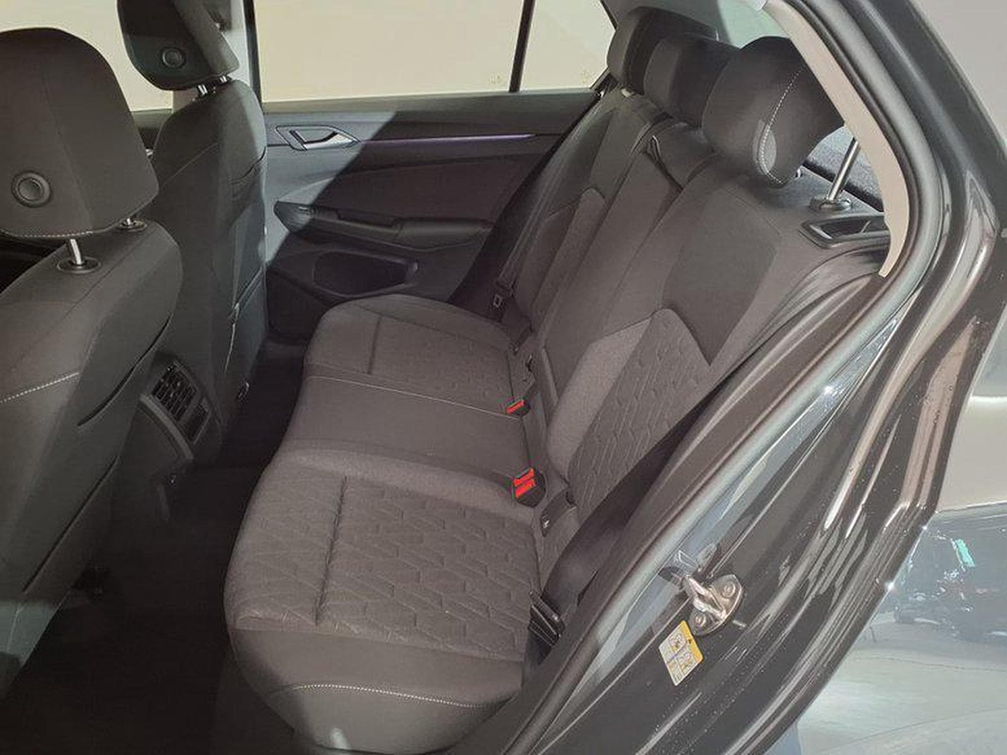 VW Golf Life Plus 1.5 TSI 6-Gang (2026) - Photo 10