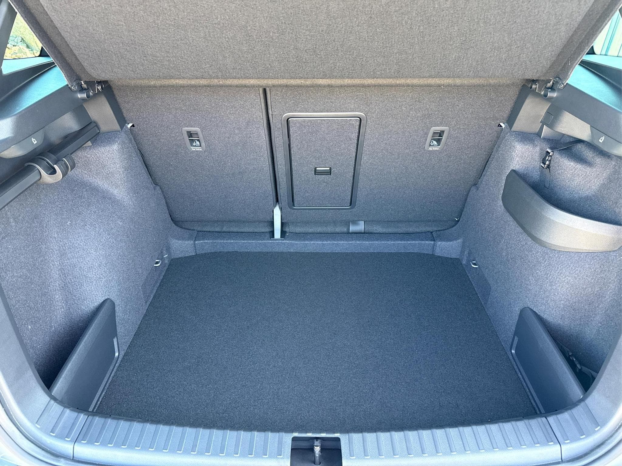 Skoda Karoq Sportline 1,5 TSI (2026) - Photo 10