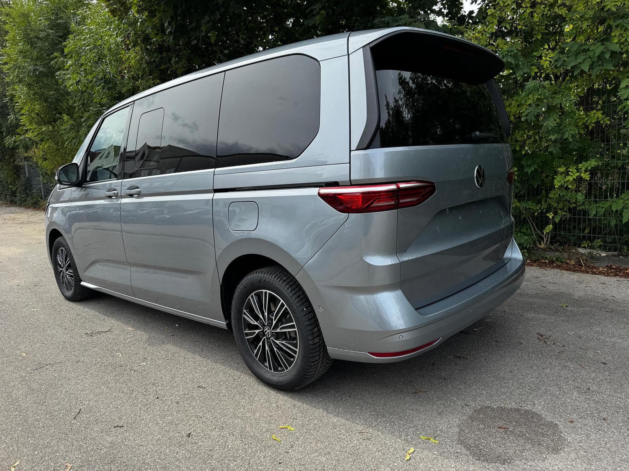 VW T7 2,0TDI DSG Elegance (2026) - Foto 2
