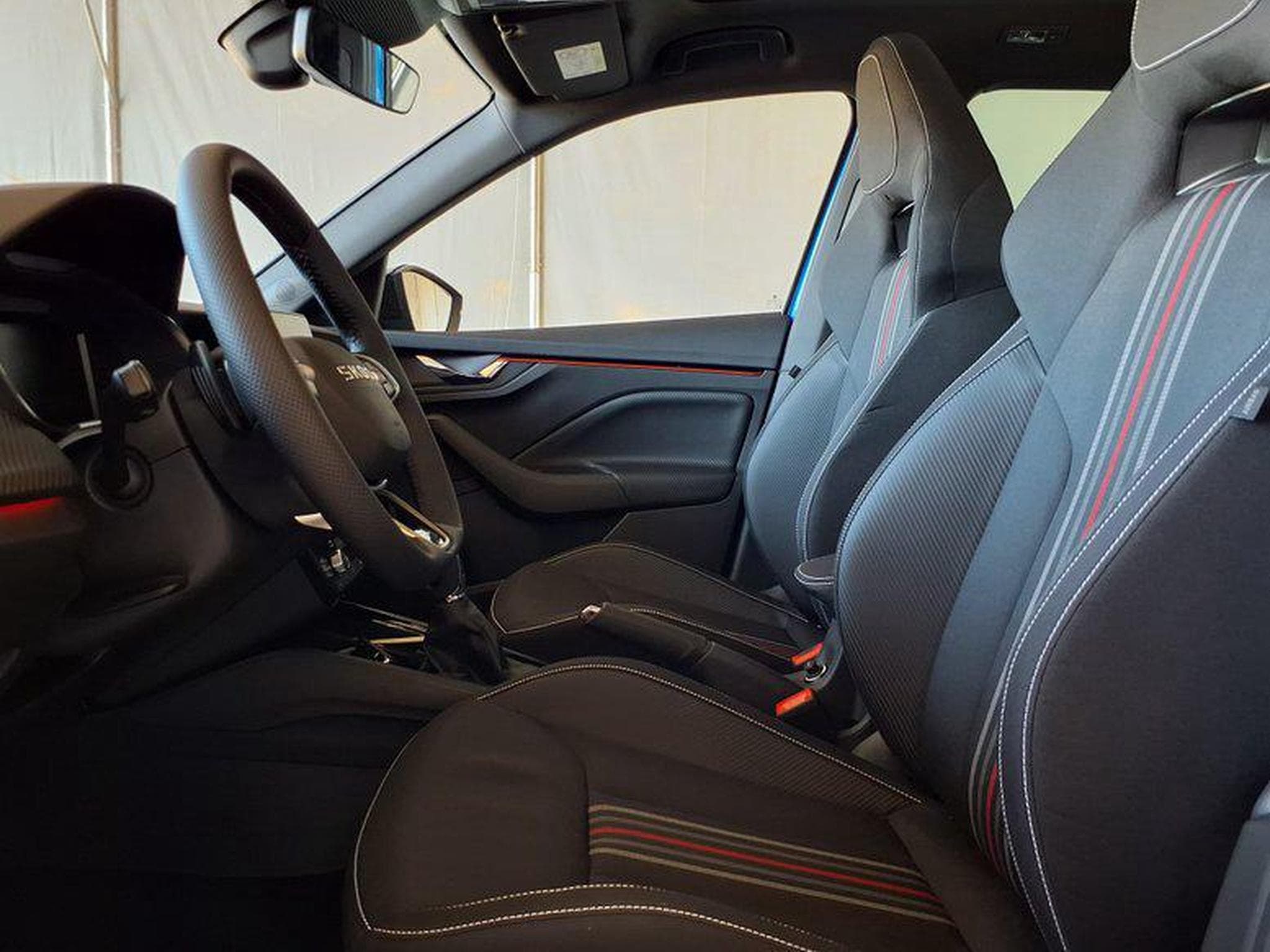 Skoda Kamiq Monte Carlo 1.0 TSI 7-Gang-DSG (2026) - Foto 5