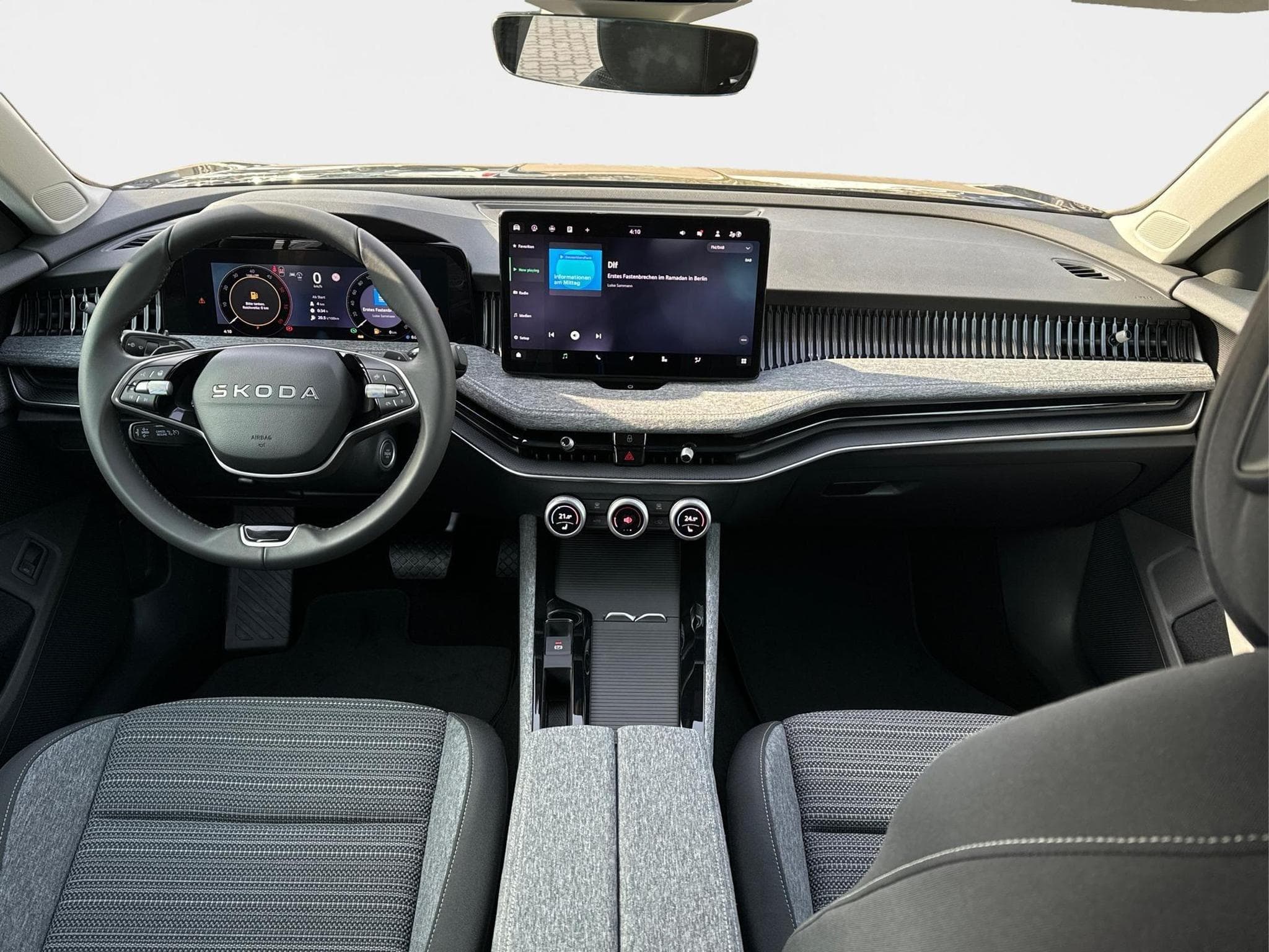 Skoda Superb Selection (2026) - Photo 7