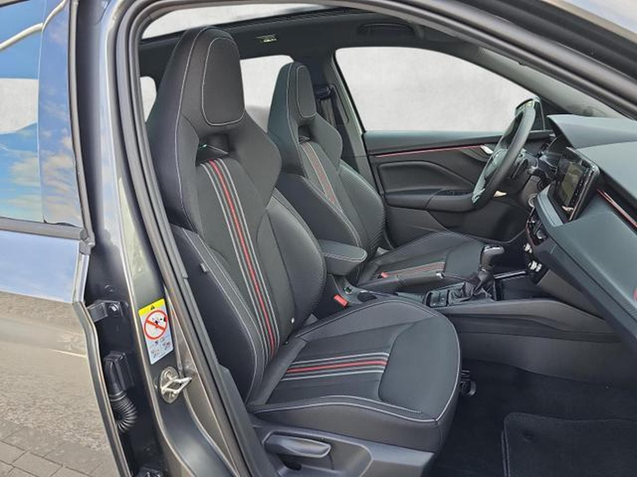 Skoda Kamiq Monte Carlo (2026) - Photo 10