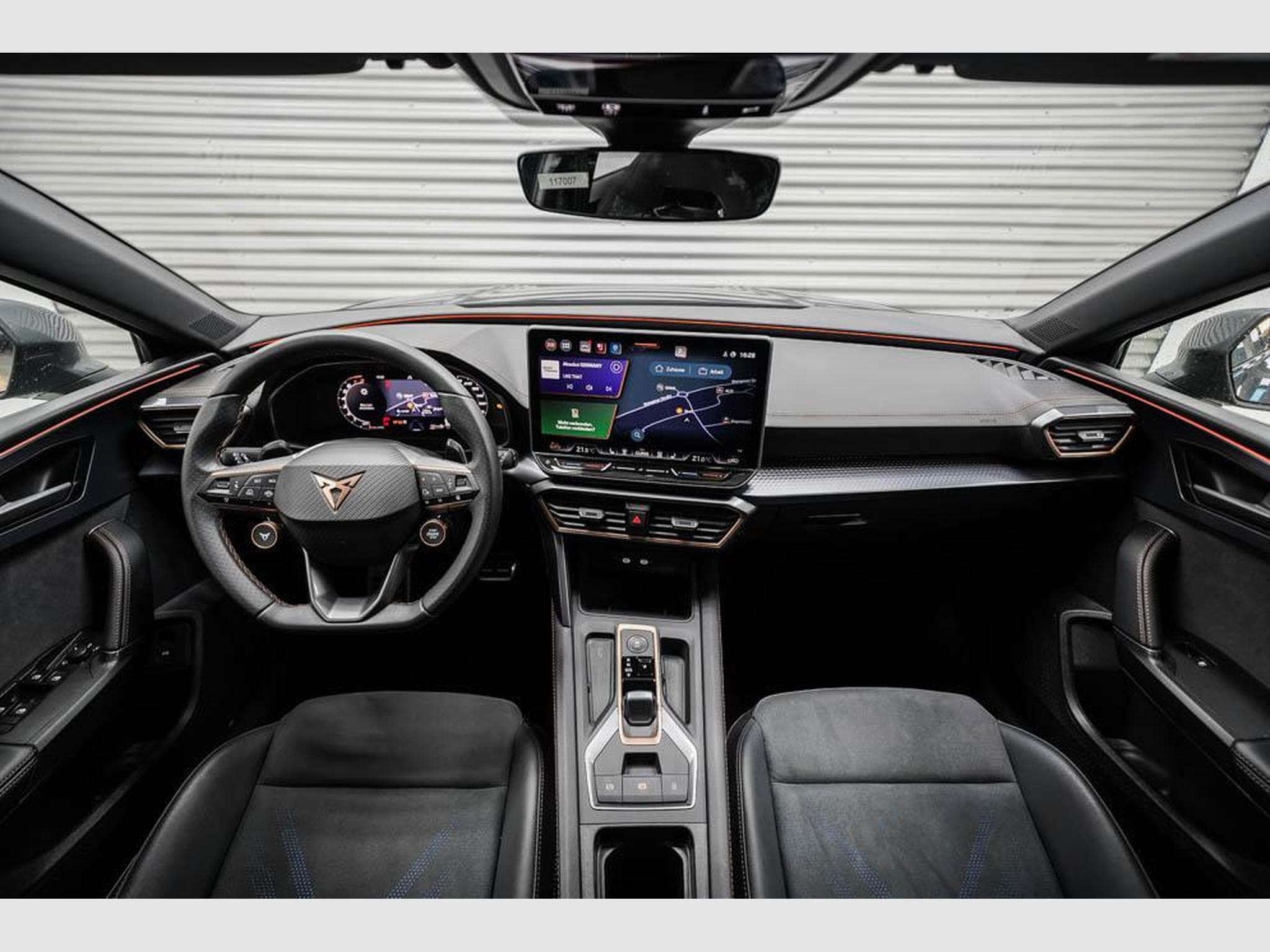 Cupra Leon ST 2,0 TSI (2025) - Photo 6