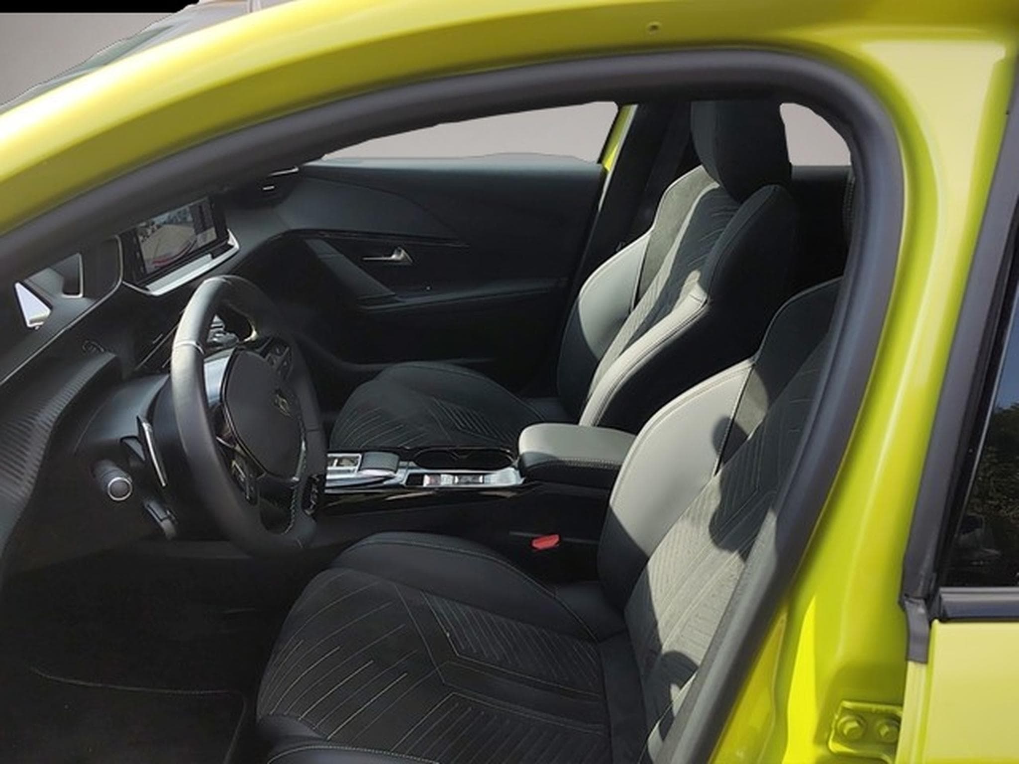 Peugeot 208 (2024) - Photo 7