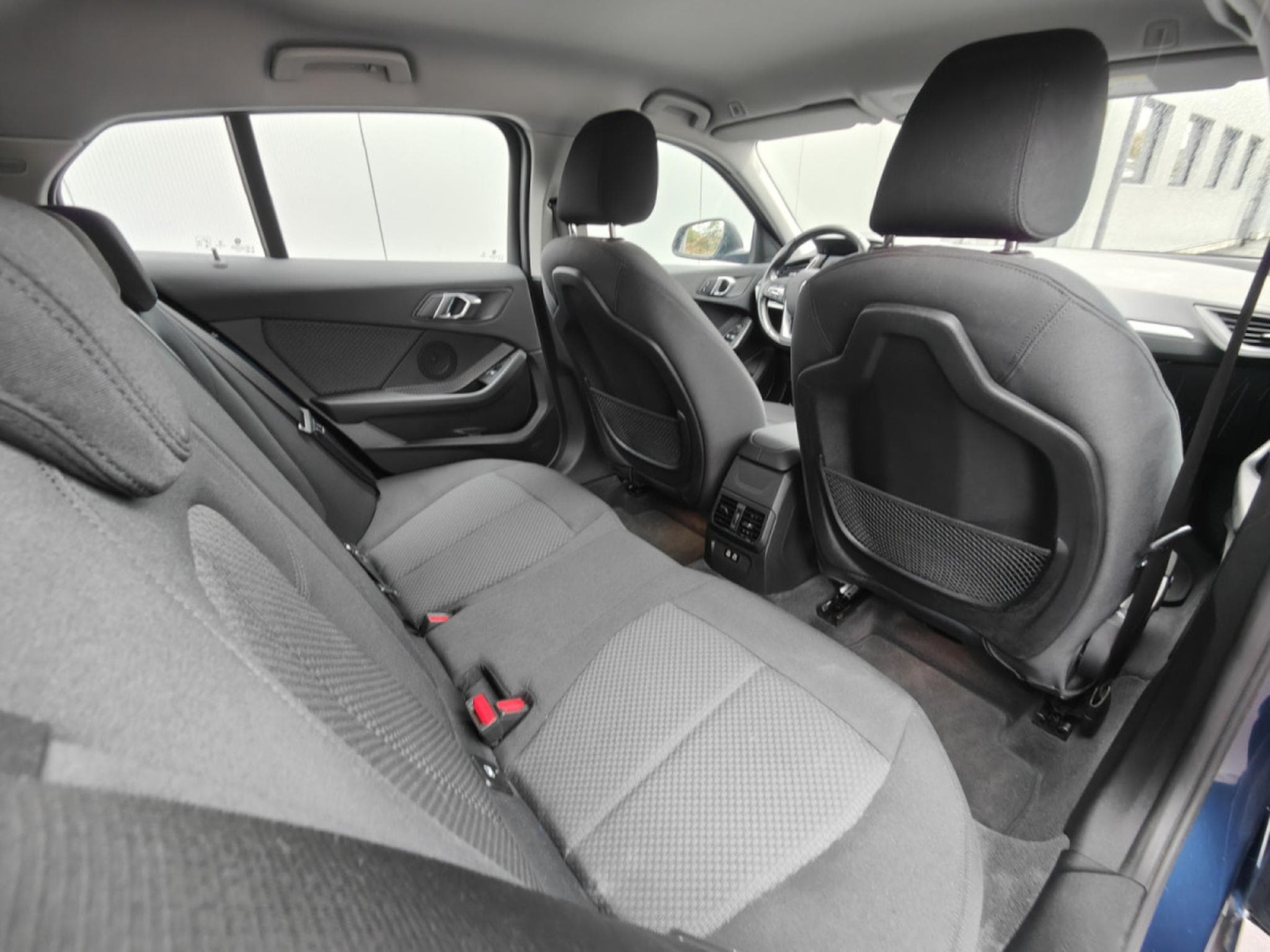 BMW 116 116d BLUETOOTH CLIM AUTO ECLAIRAGE AMBIANCE LED (2020) - Photo 8
