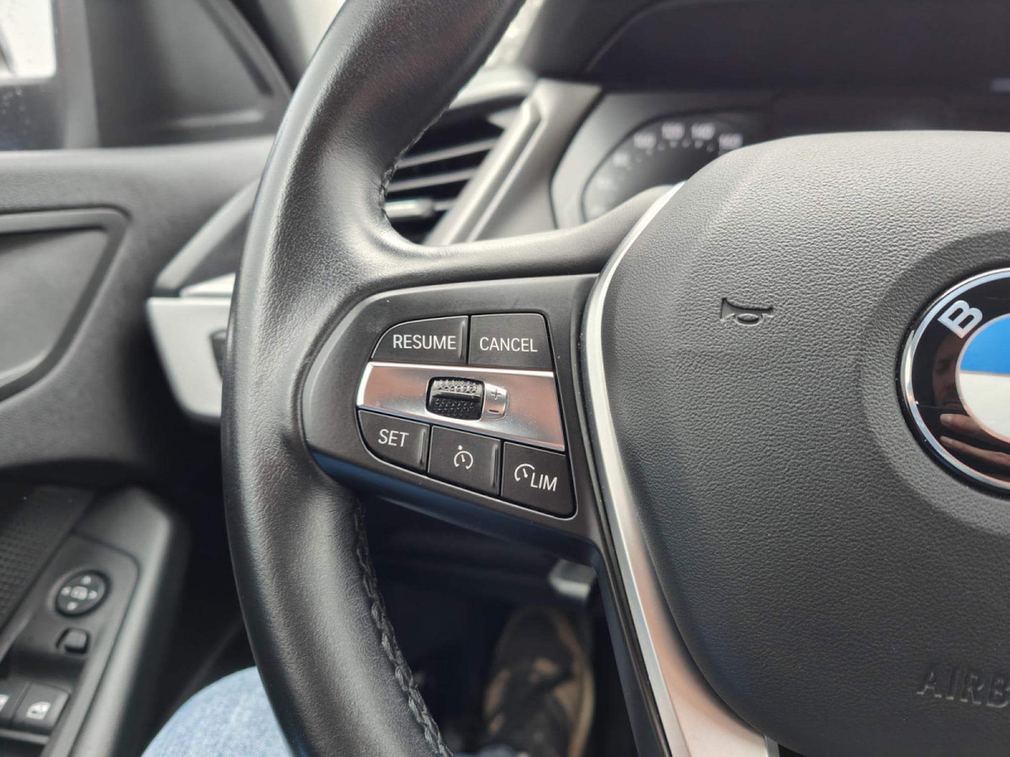 BMW 116 116d BLUETOOTH CLIM AUTO ECLAIRAGE AMBIANCE LED (2020) - Photo 19
