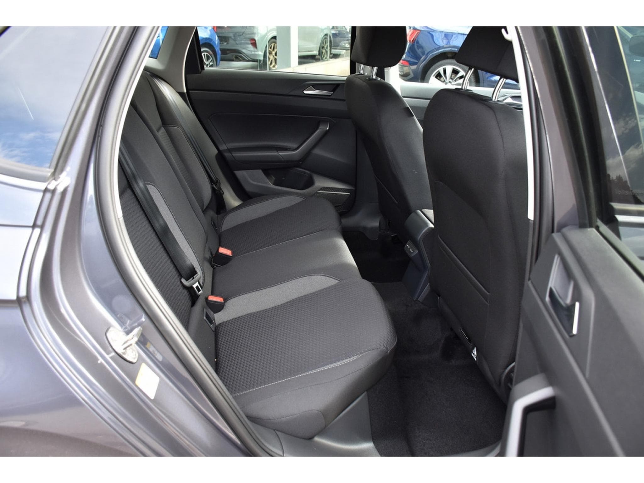 VW Polo 1.0 TSI 115 Life DSG SG CHFF CLIMA REGUL PDC CAM NEUVE (2026) - Foto 8