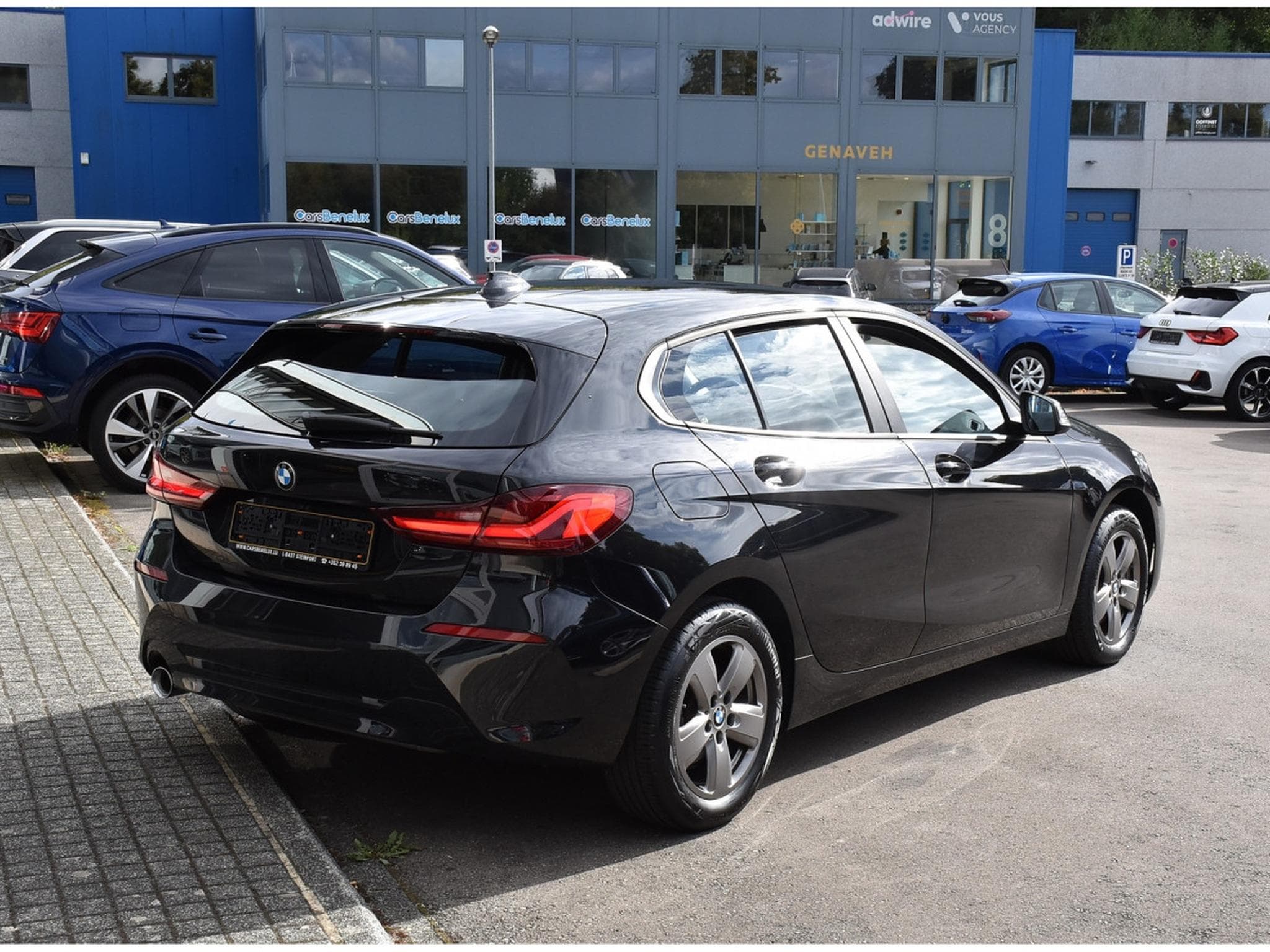 BMW 116 i CLIMA REGUL GPS PDC LED 1° MAIN (2022) - Foto 4