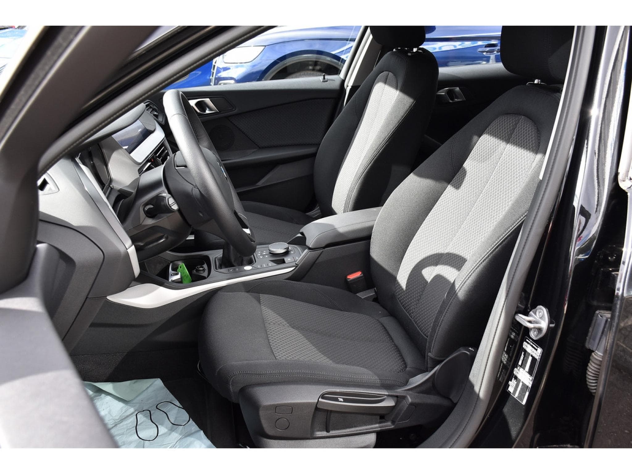 BMW 116 i CLIMA REGUL GPS PDC LED 1° MAIN (2022) - Foto 6
