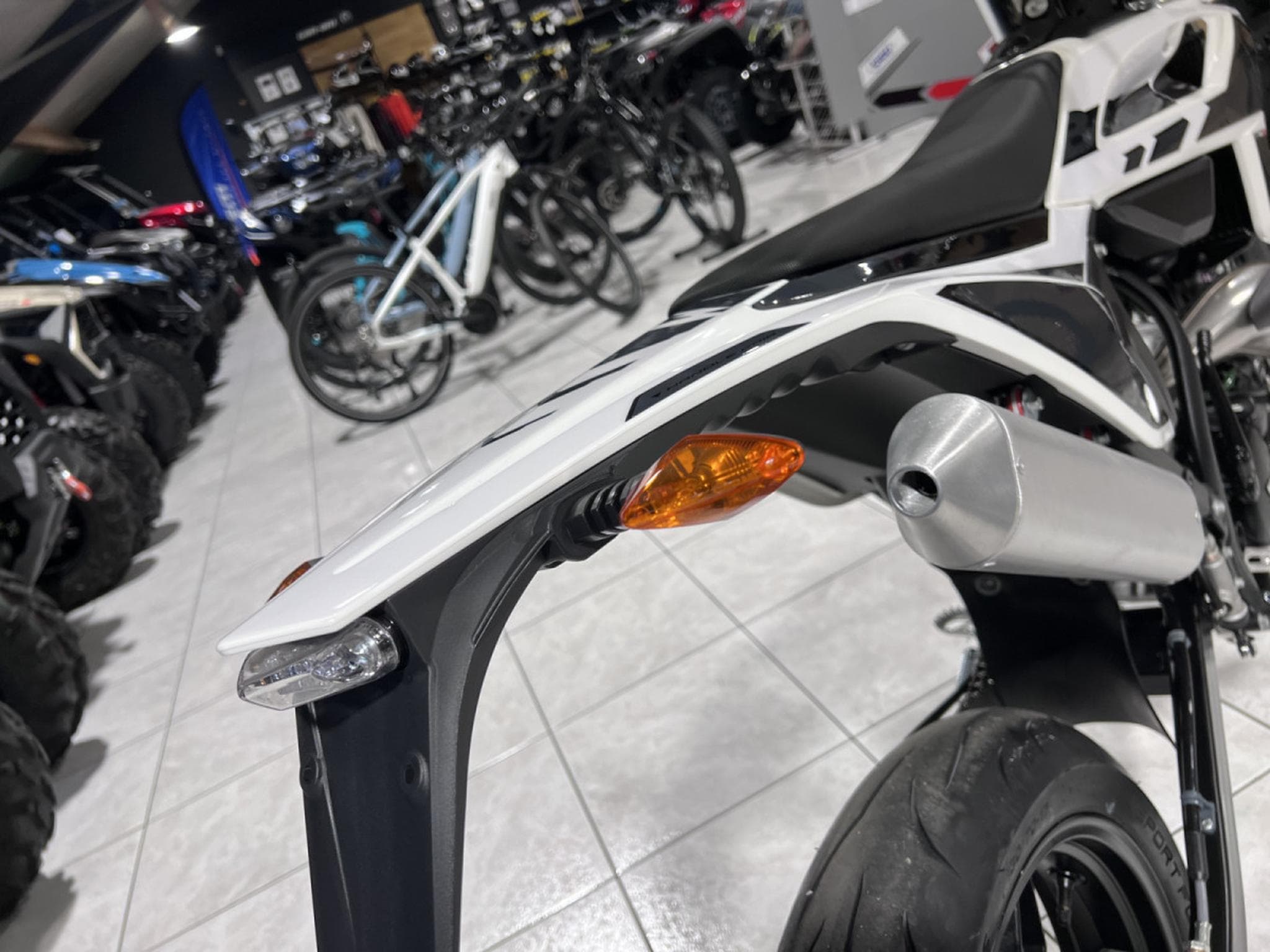 Beta RR Motard 50 SPORT 2T (2026) - Photo 5