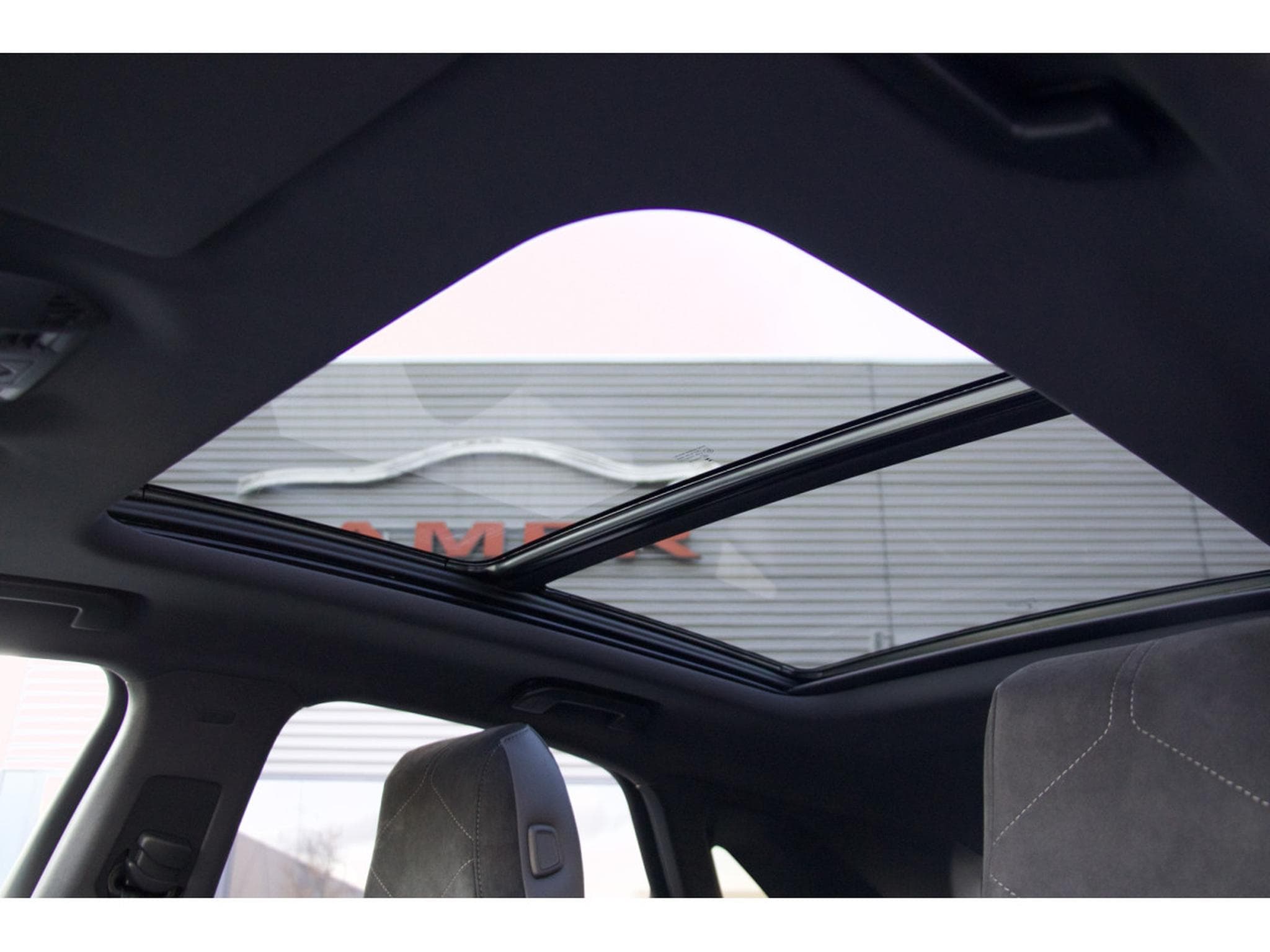 DS Automobiles DS7 E-Tense 4x4 300 Performance Line+ Pano. ACC (2023) - Photo 12