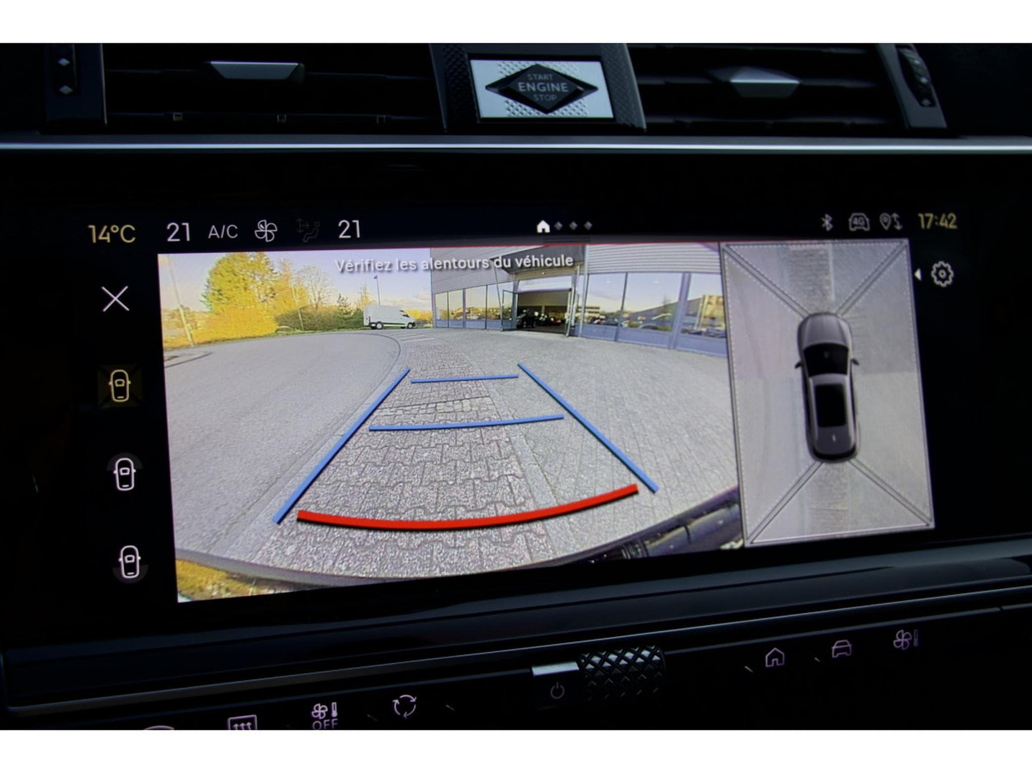 DS Automobiles DS7 E-Tense 4x4 300 Performance Line+ Pano. ACC (2023) - Photo 9