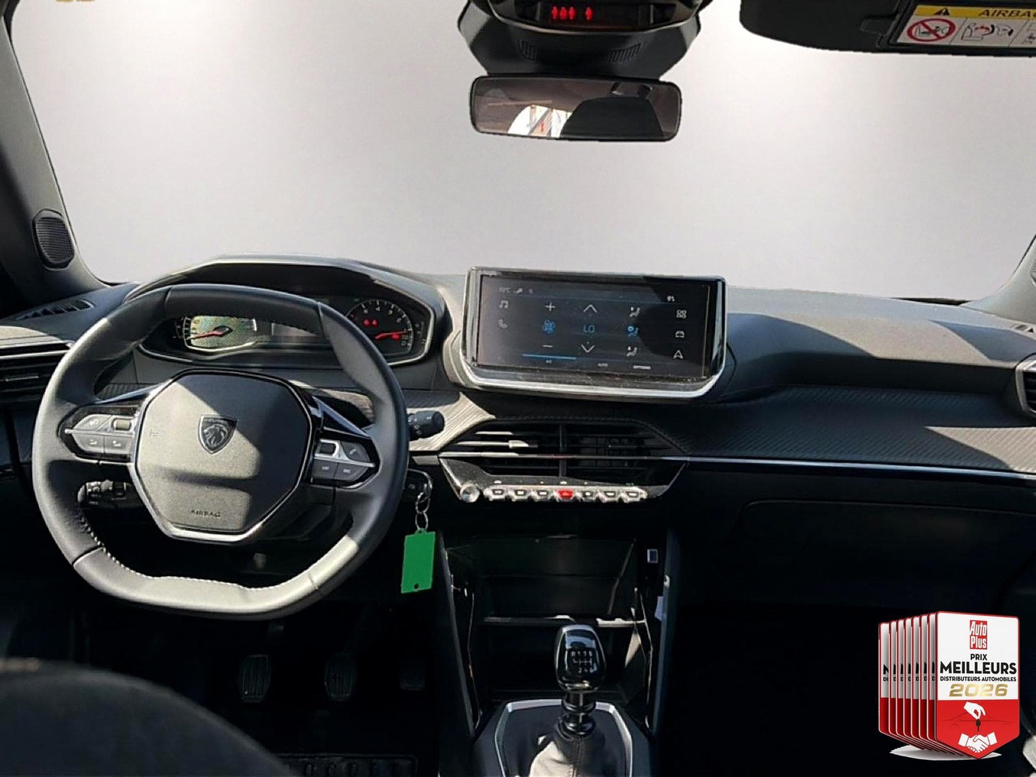 Peugeot 2008 1.2 100 STYLE (2025) - Photo 10