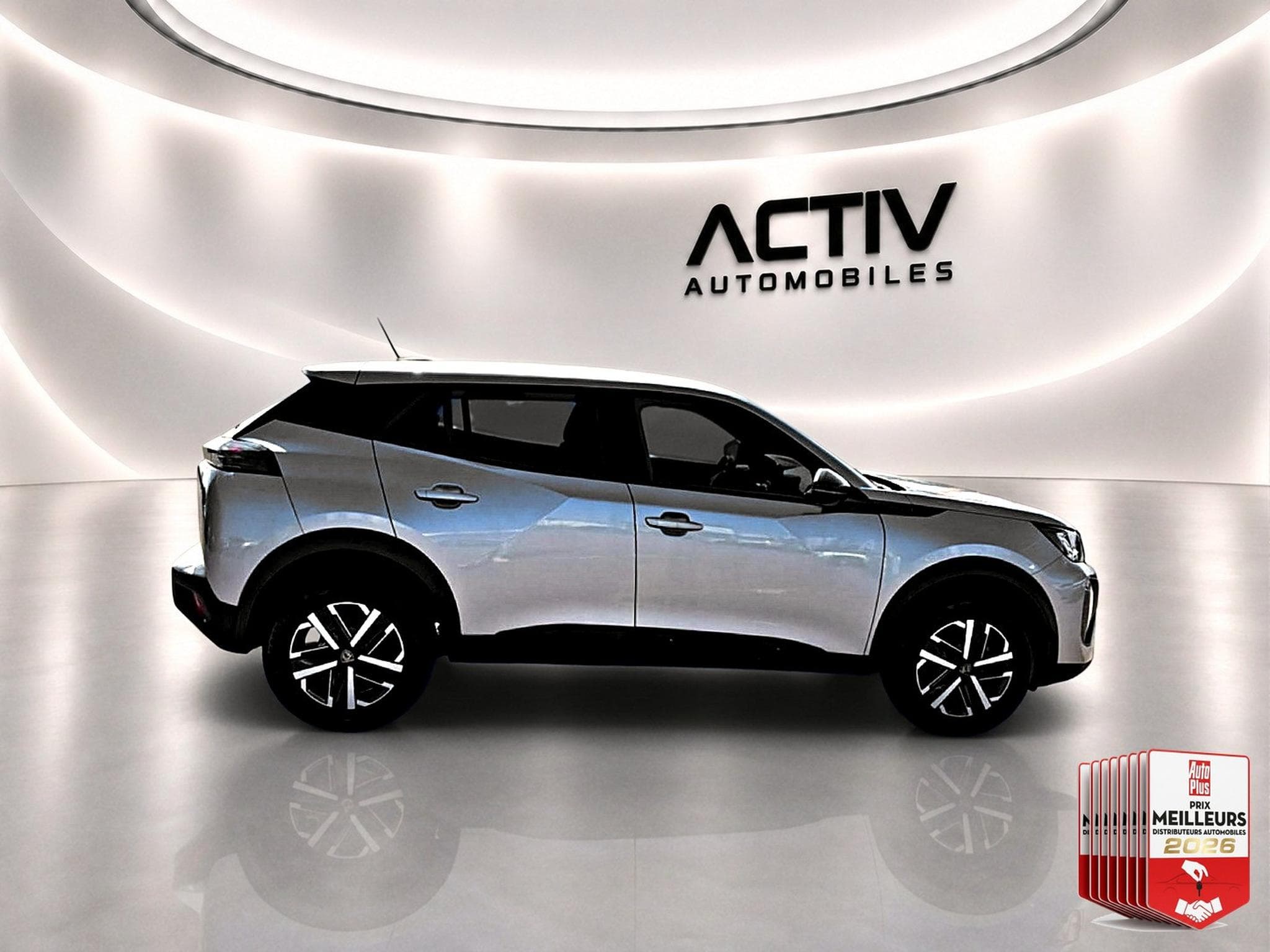 Peugeot 2008 1.2 100 STYLE (2025) - Photo 8