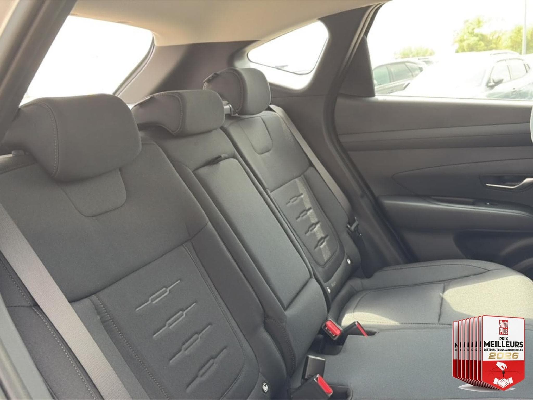 Hyundai TUCSON 1.6 T-GDI 239 HYBRID INTUITIVE (2026) - Foto 27