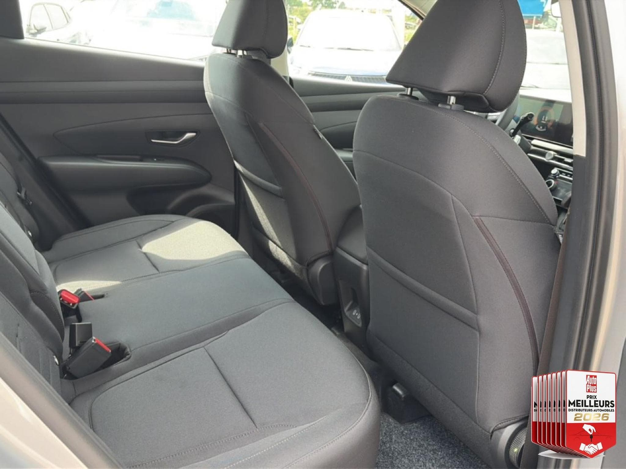 Hyundai TUCSON 1.6 T-GDI 239 HYBRID INTUITIVE (2026) - Foto 26