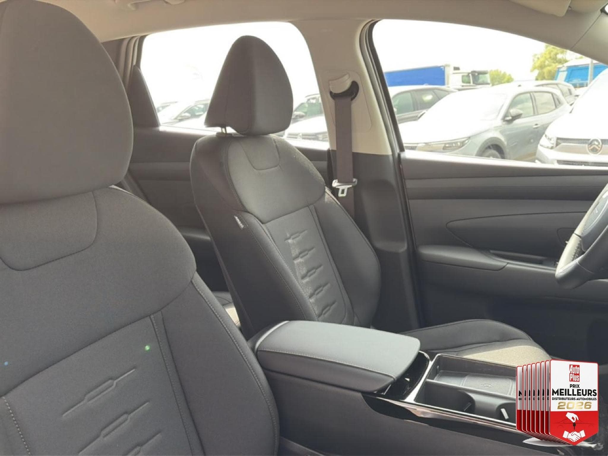 Hyundai TUCSON 1.6 T-GDI 239 HYBRID INTUITIVE (2026) - Foto 29