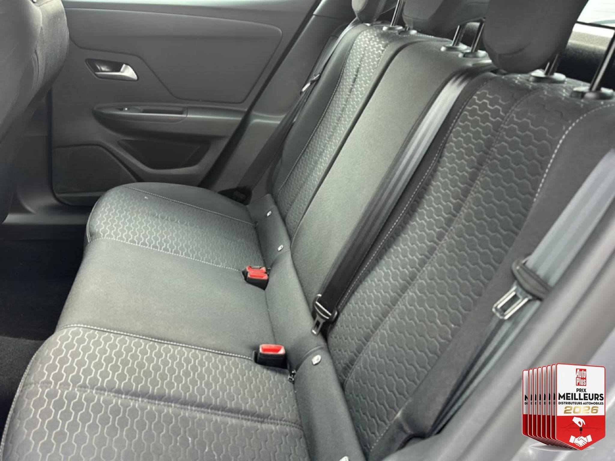 Opel MOKKA 1.2 TURBO HYBRID 136 EDITION E-DCT6 (2025) - Foto 11