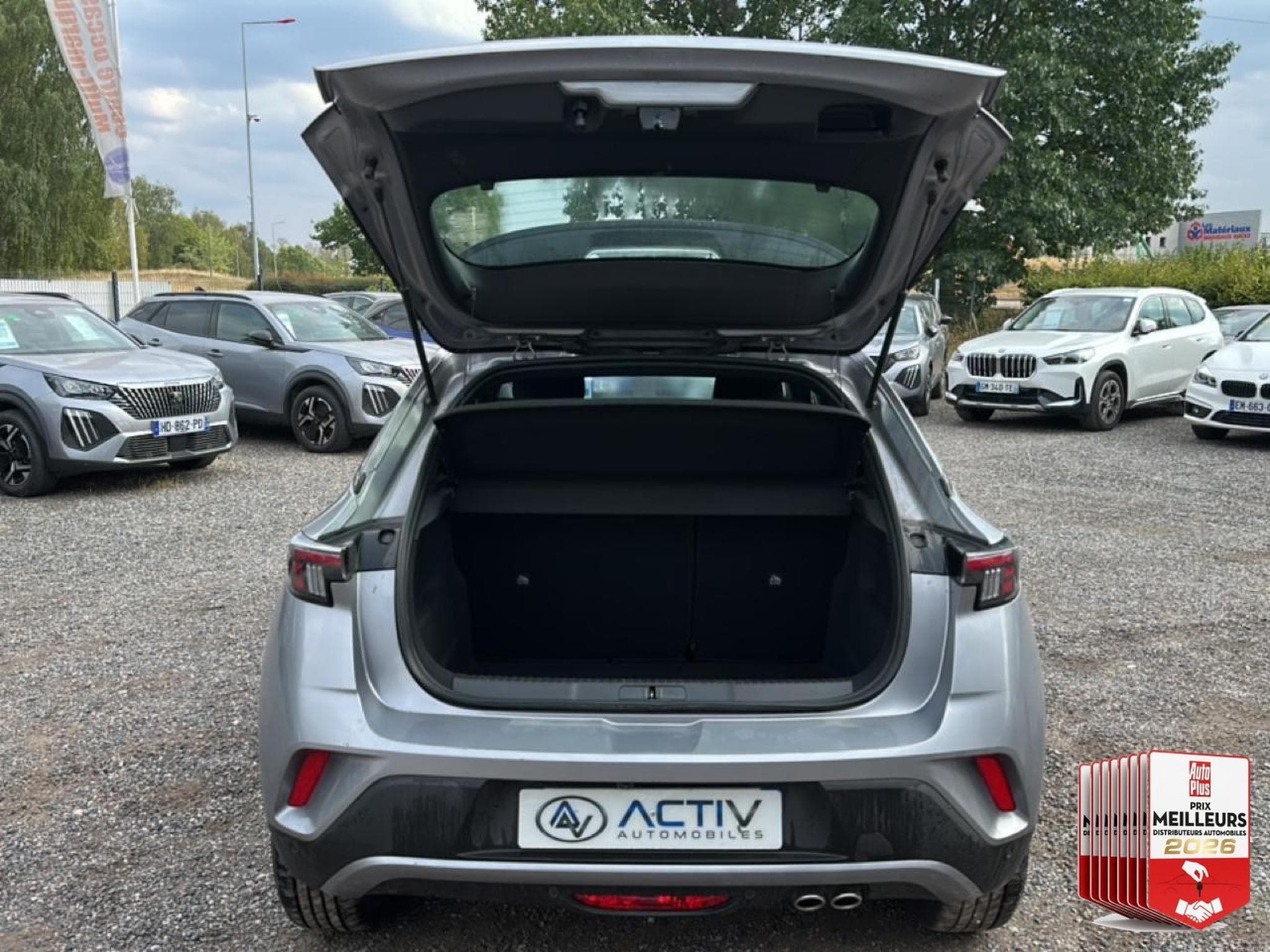 Opel MOKKA 1.2 TURBO HYBRID 136 EDITION E-DCT6 (2025) - Foto 12