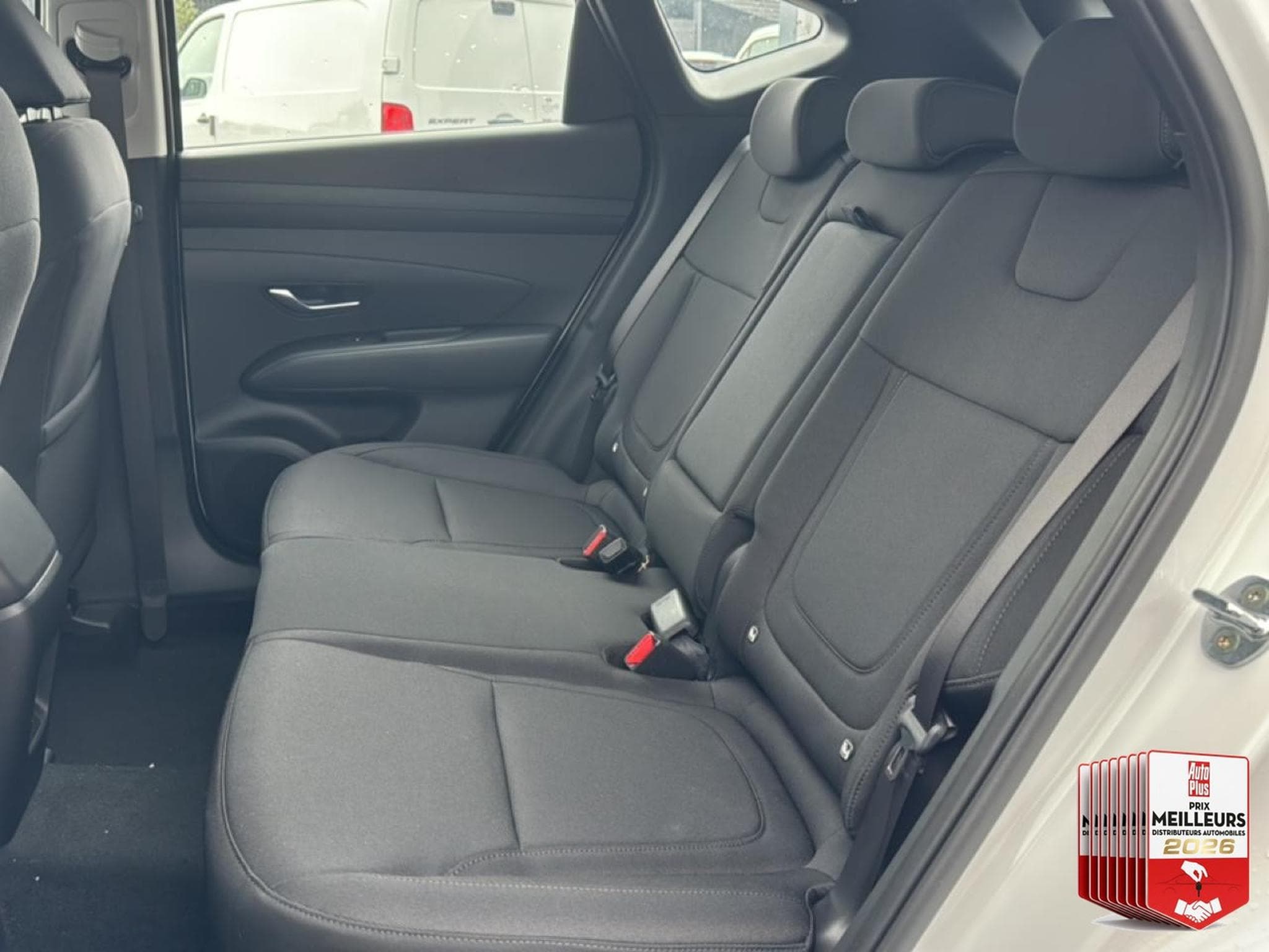 Hyundai TUCSON 1.6 T-GDI 239 HYBRID INTUITIVE (2026) - Foto 11