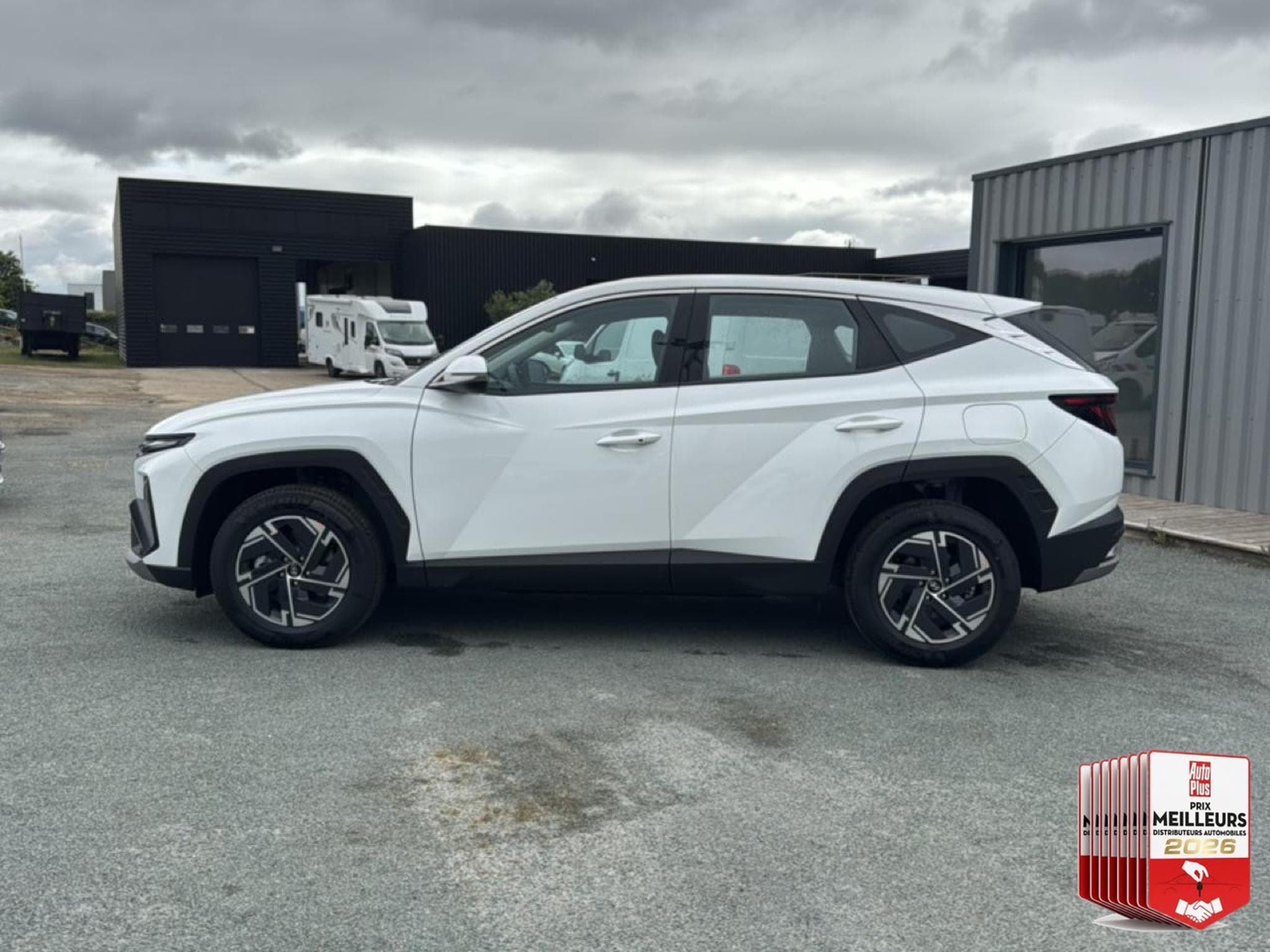 Hyundai TUCSON 1.6 T-GDI 239 HYBRID INTUITIVE (2026) - Foto 30