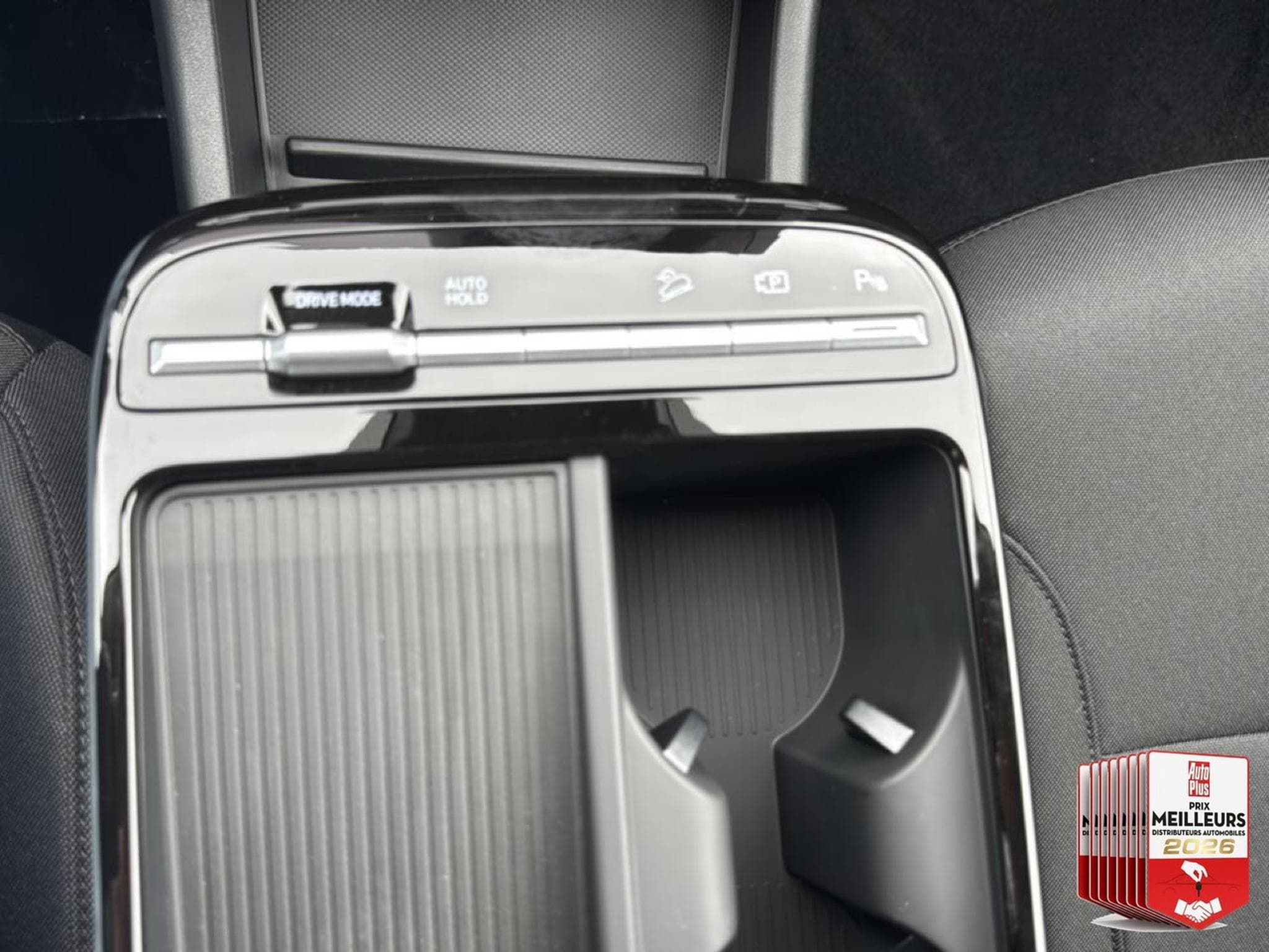 Hyundai TUCSON 1.6 T-GDI 239 HYBRID INTUITIVE (2026) - Foto 17
