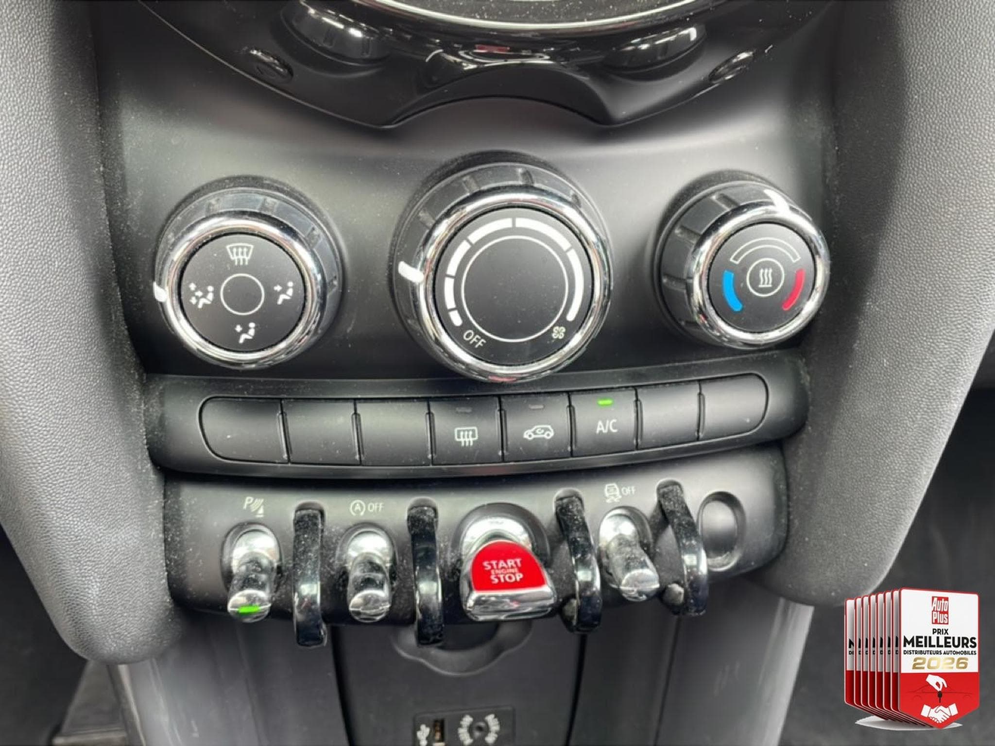 Mini Cooper COOPER 136 (2015) - Foto 20