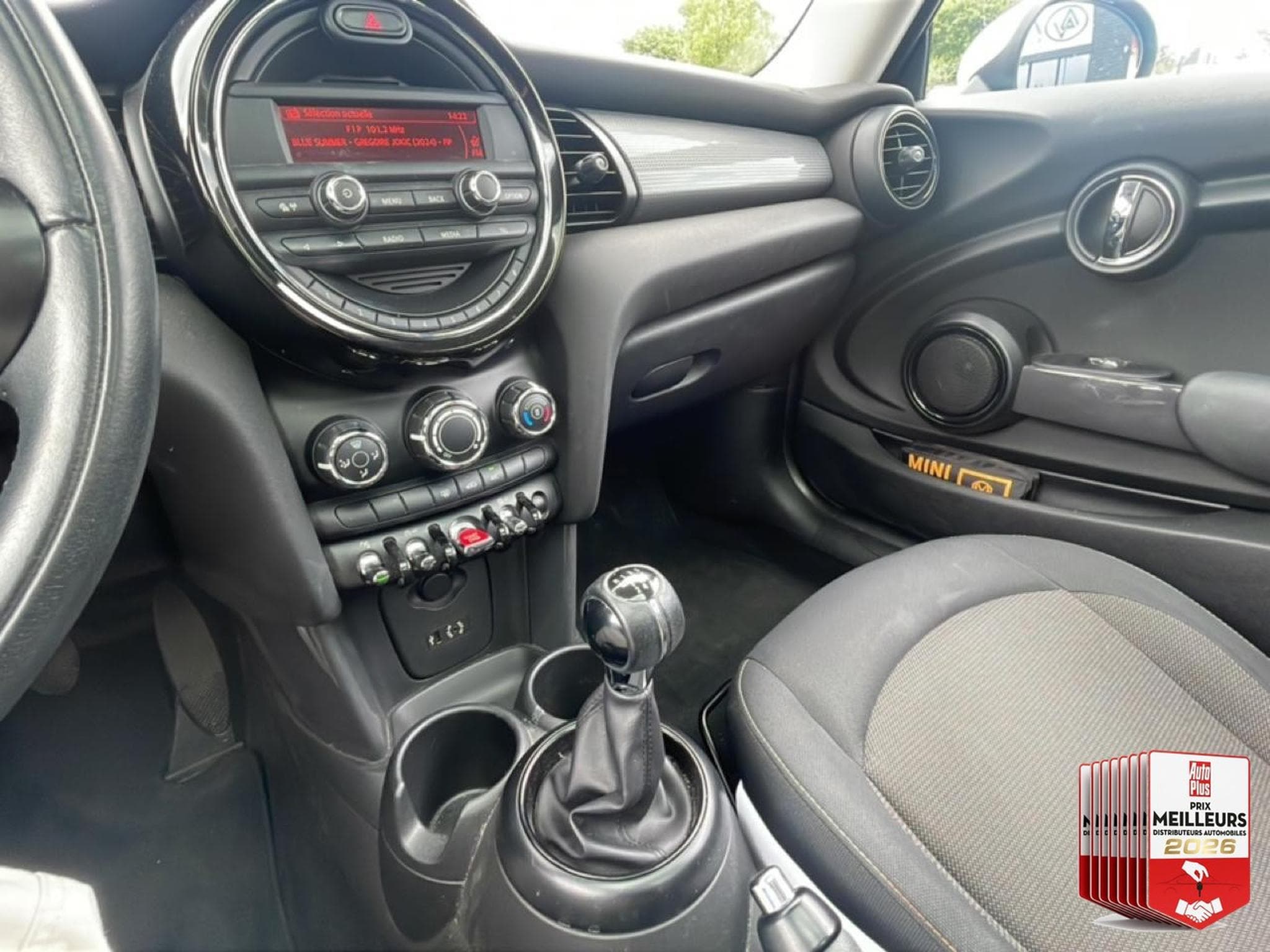 Mini Cooper COOPER 136 (2015) - Foto 19