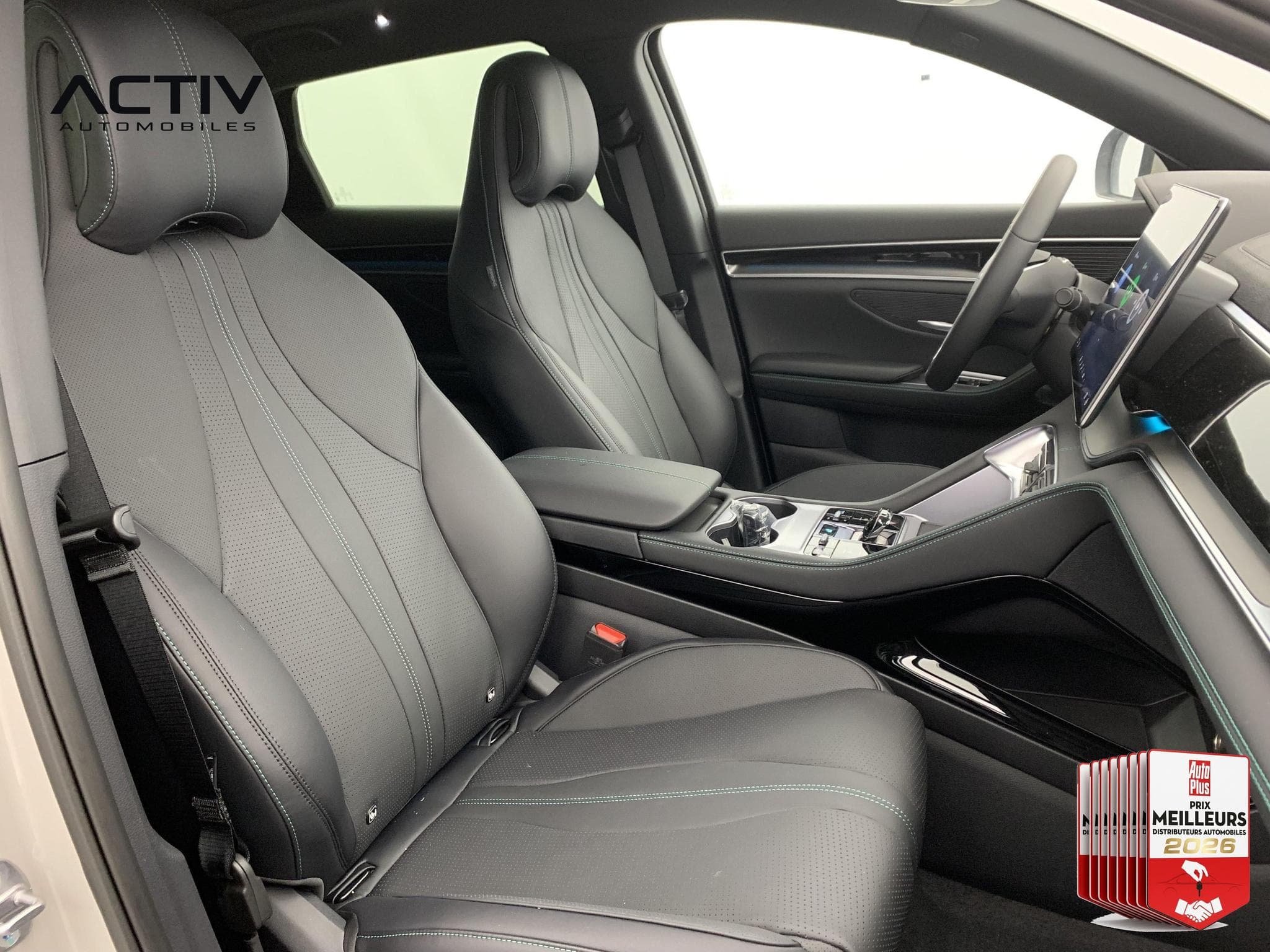 Byd SEAL U 1.5L DM-I 218 CH PHEV COMFORT (2026) - Photo 9