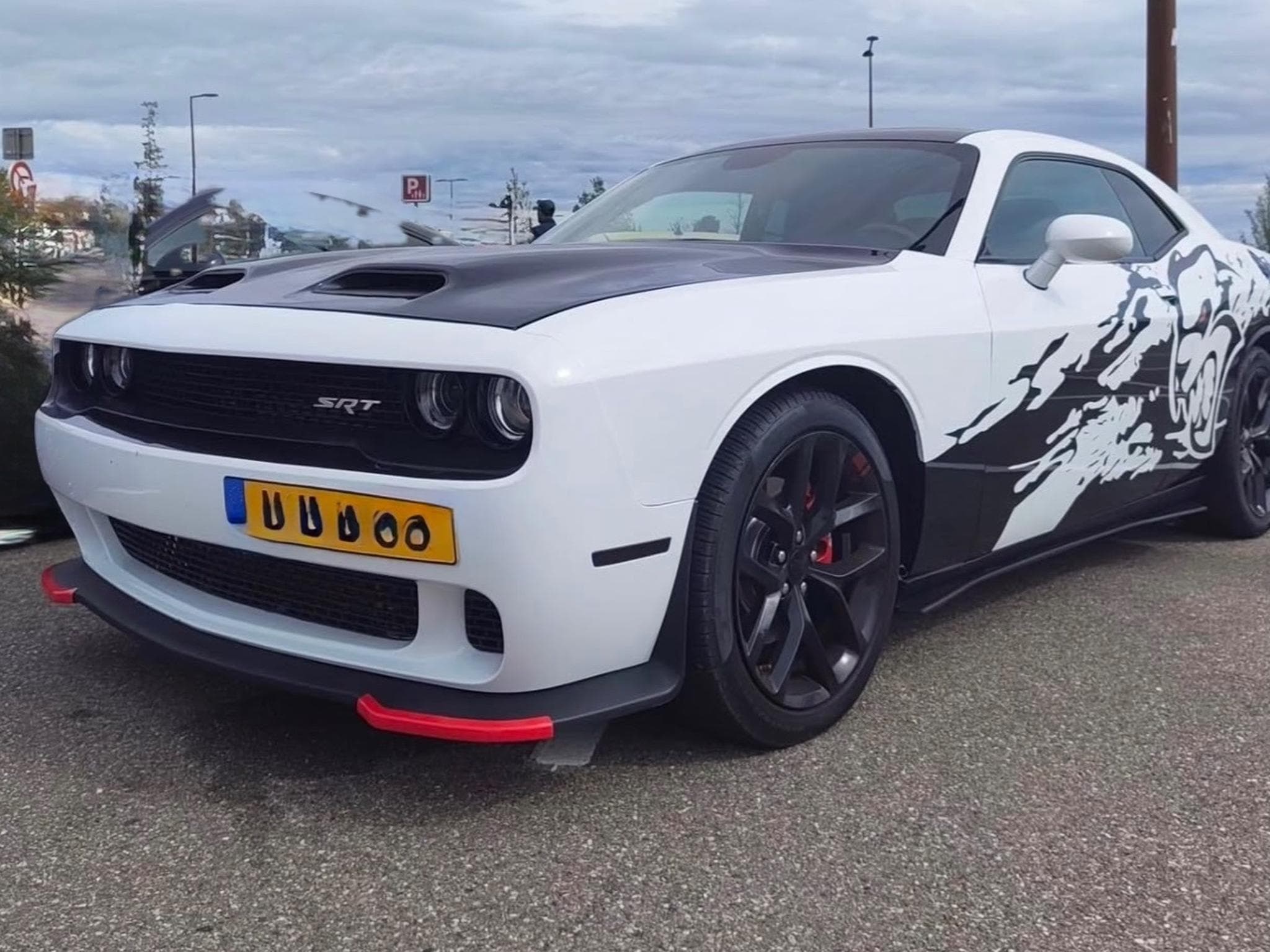 Dodge Challenger 5.7 Hemi (2020) - Photo 3