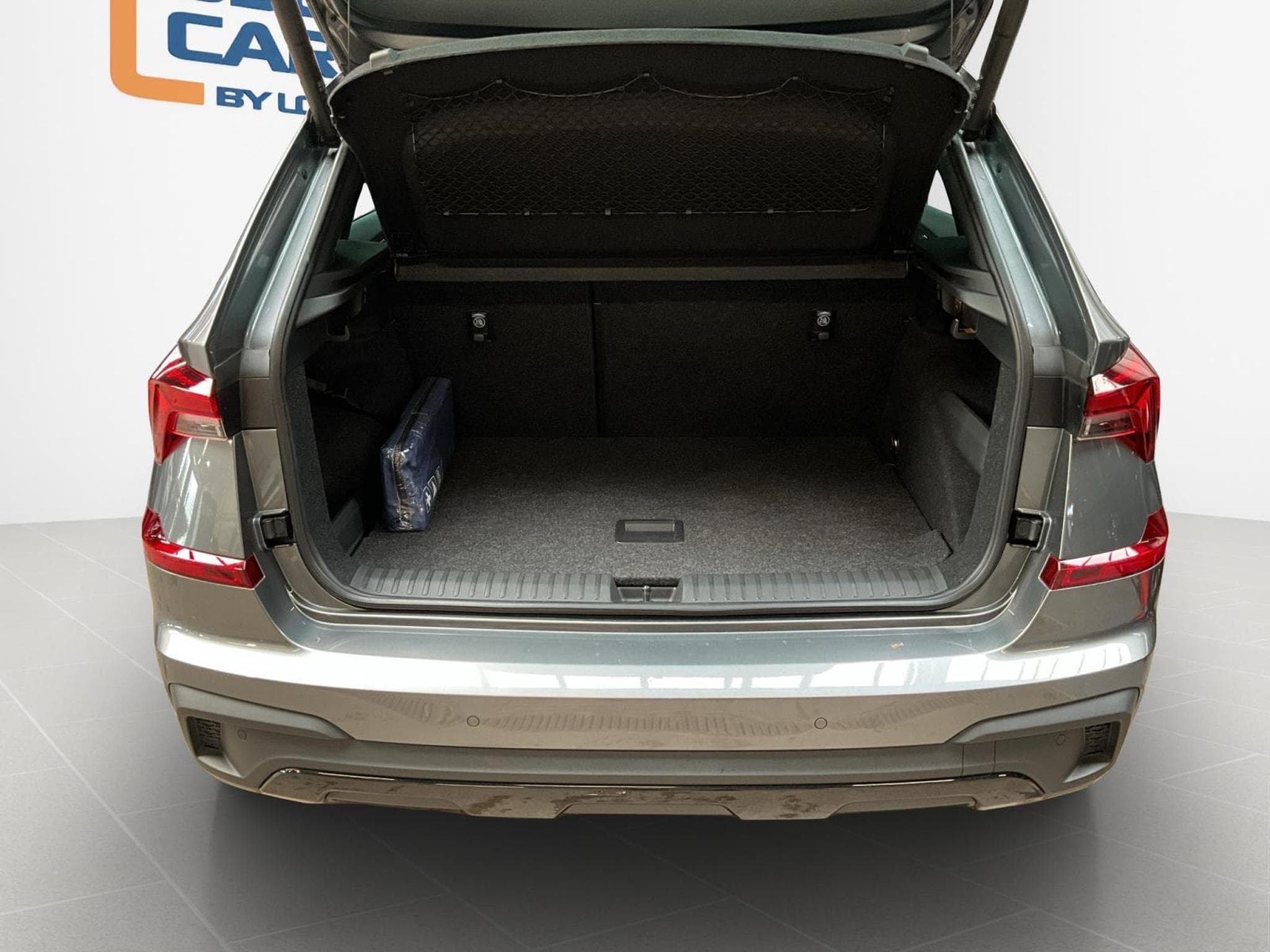 Skoda Kamiq Monte-Carlo+DSG+LED+NAVI+DAB+PANO (2025) - Foto 17