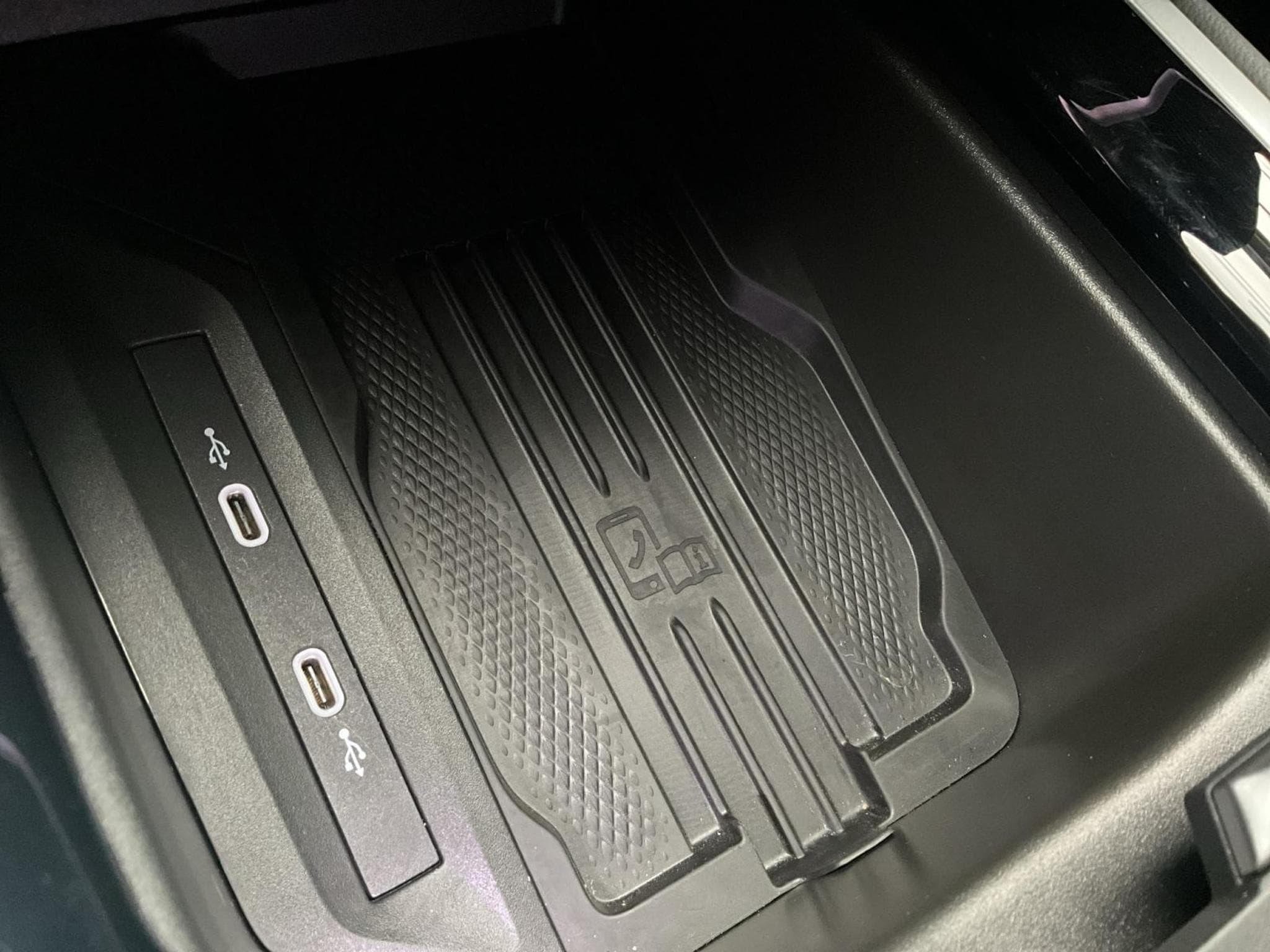 VW Passat Elegance+DSG (2025) - Foto 20