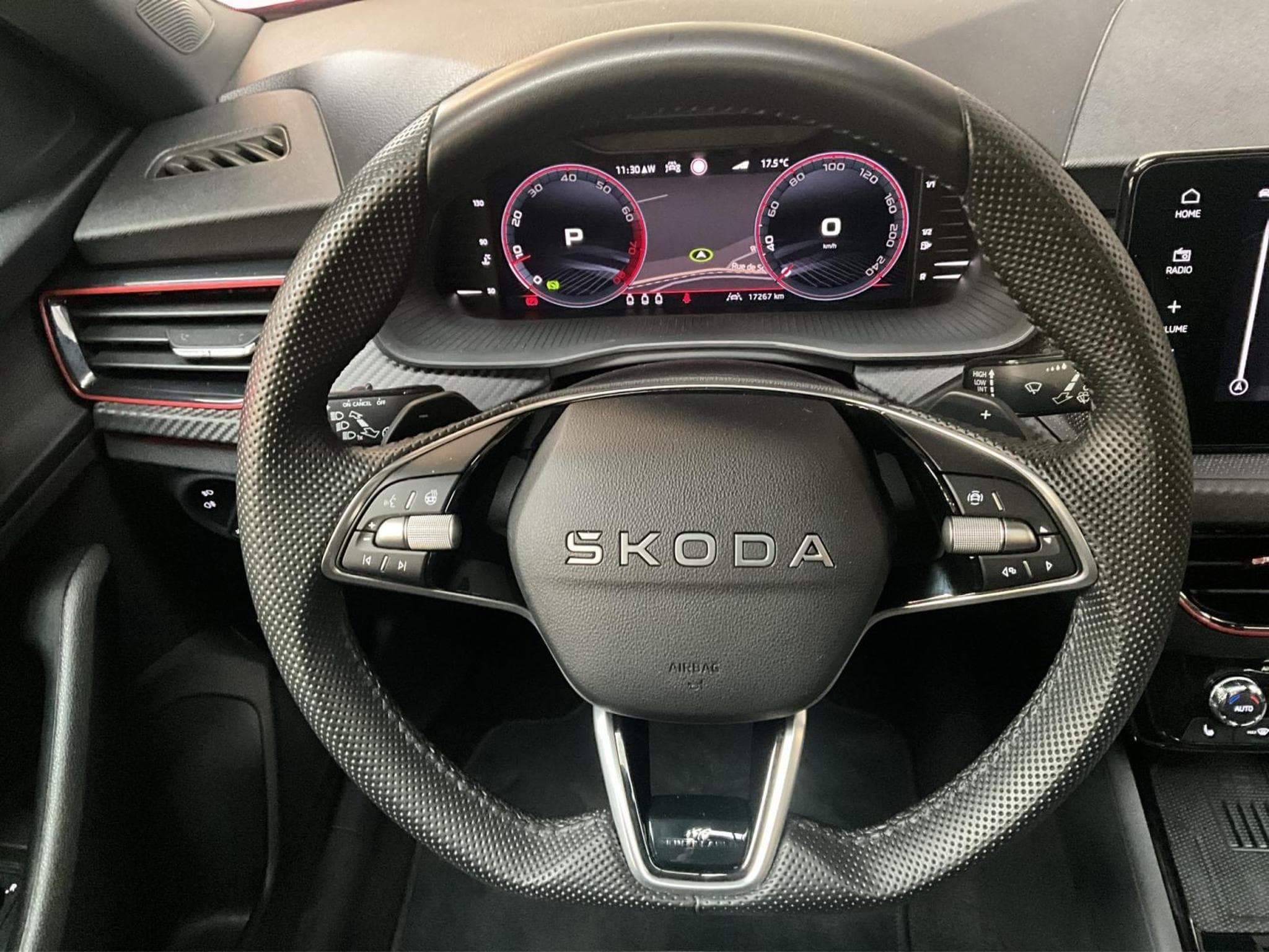 Skoda Kamiq Monte-Carlo+DSG+P.Park&Go+AHK+LED+Navi+DAB (2025) - Foto 10