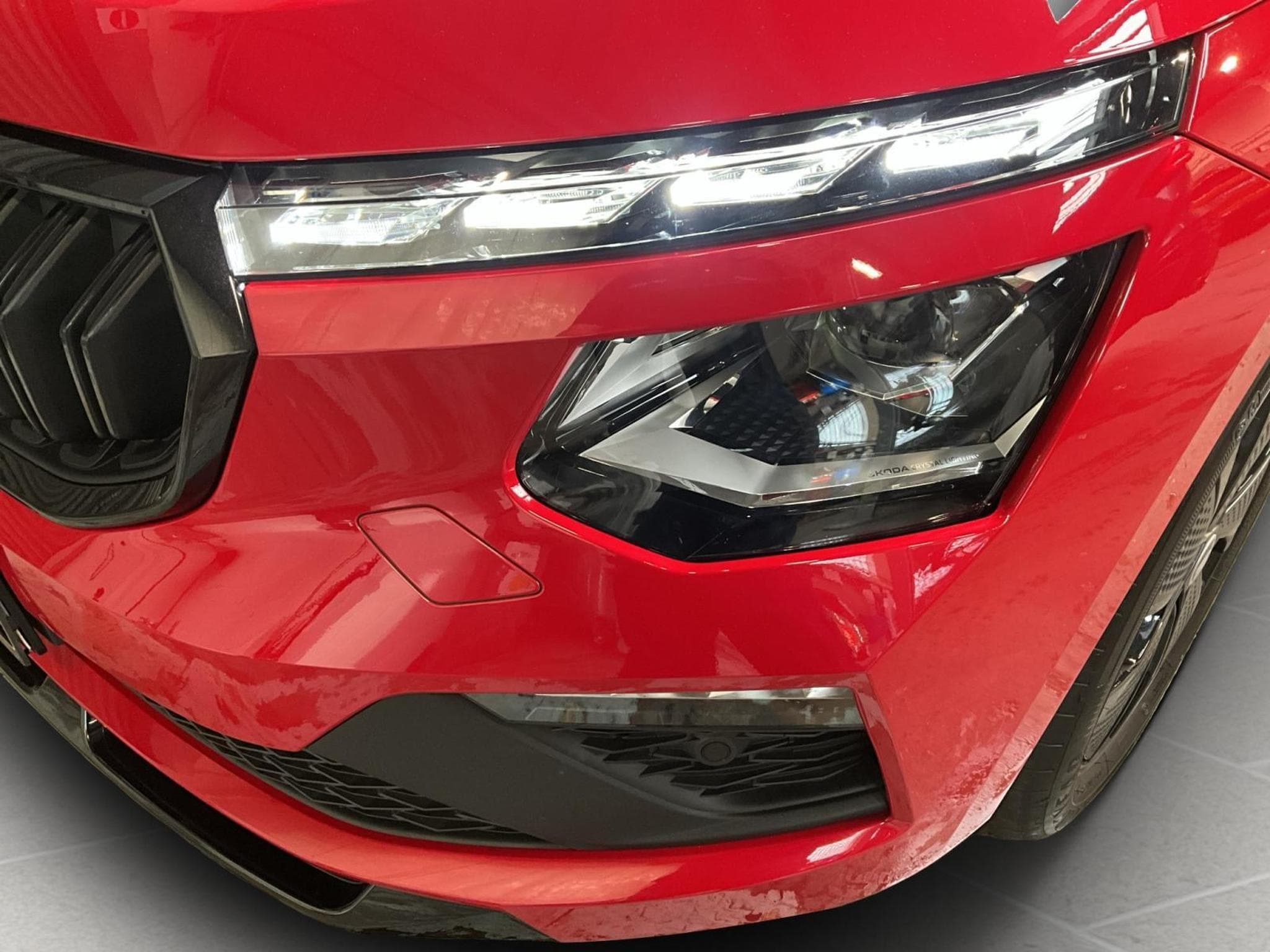 Skoda Kamiq Monte-Carlo+DSG+P.Park&Go+AHK+LED+Navi+DAB (2025) - Foto 18