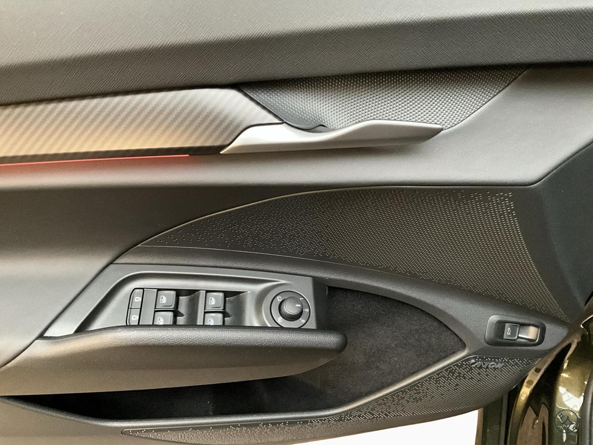 Skoda Enyaq 77kWh+iV85+Sportline+P.Transport+P.Advanced+360° (2025) - Foto 15