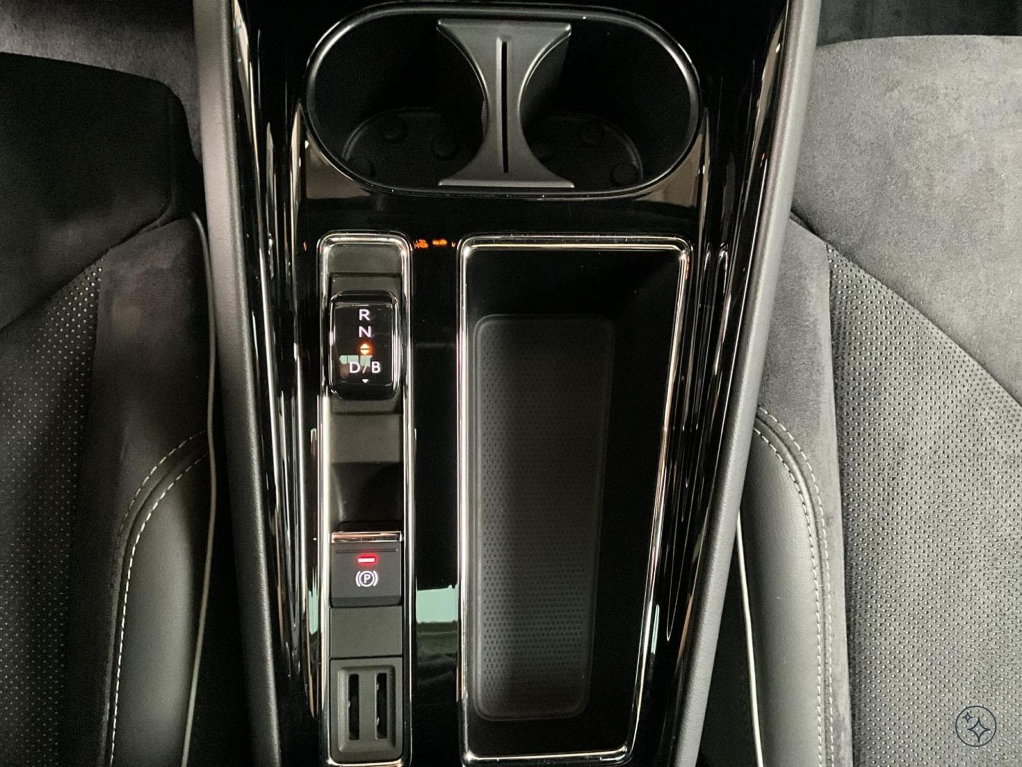 Skoda Enyaq 77kWh+RS/Sportline+Drive-Sport+Light&View+Canton+Pano+AHK (2022) - Foto 12